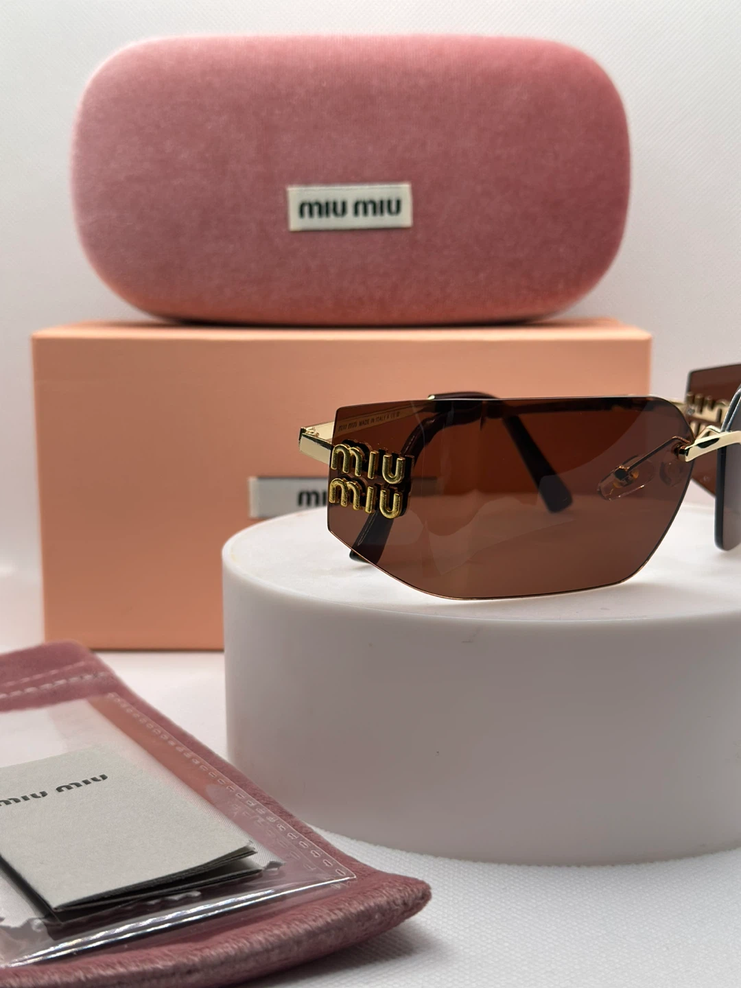 Miu Miu Sunglasses - photo 2
