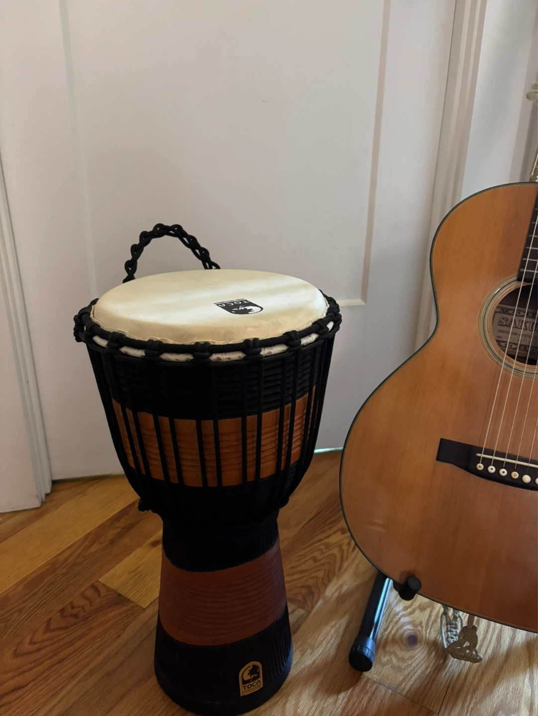 Toca Djembe Drum
