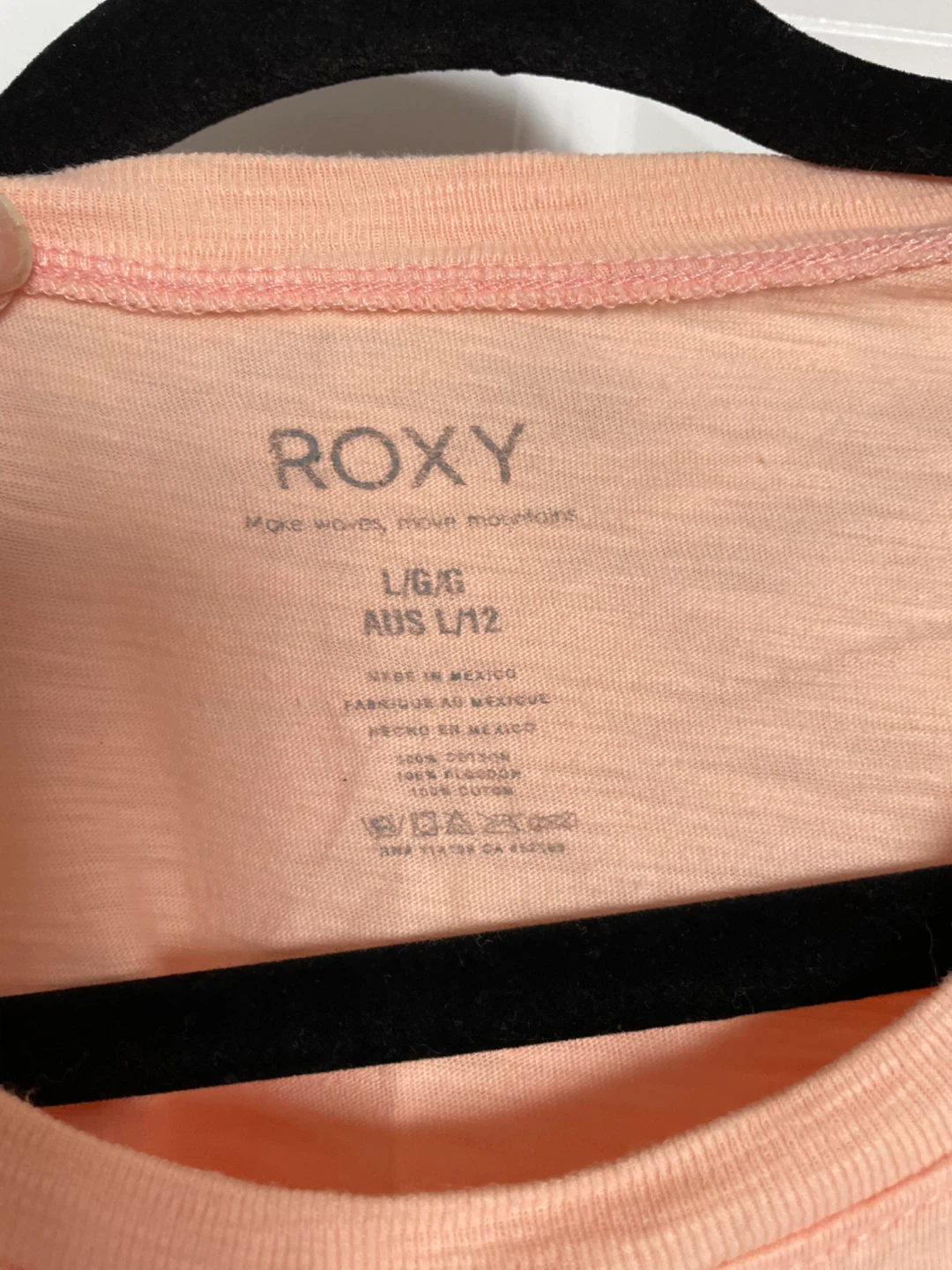 Roxy Tank Top - Sun and Waves Graphic - photo 3