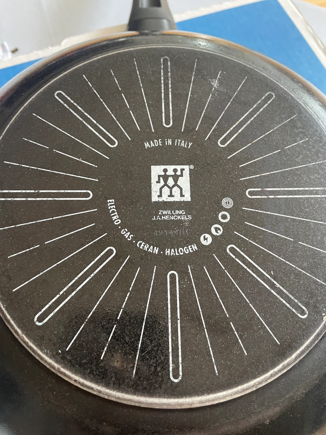 Zwilling J.A. Henckels Frying Pan - photo 2