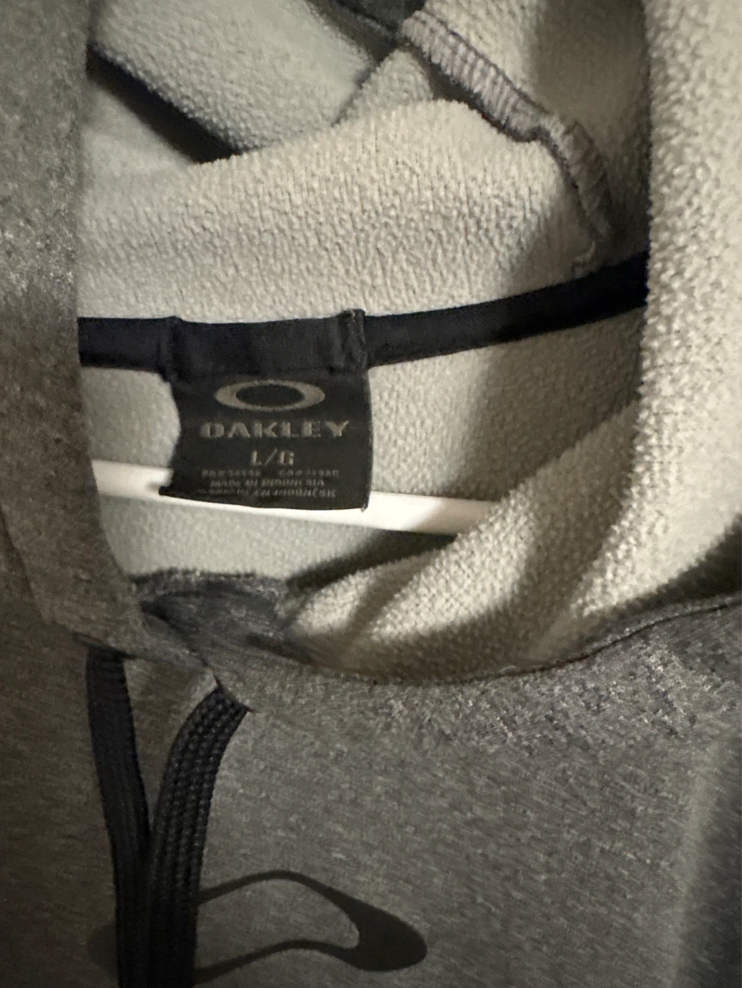 Men’s Oakley Grey Hoodie - Size L - photo 2
