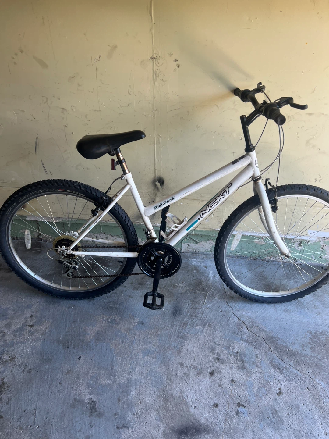 26” mountain bike White NEXT HighPeak Mountain Bike - photo 2