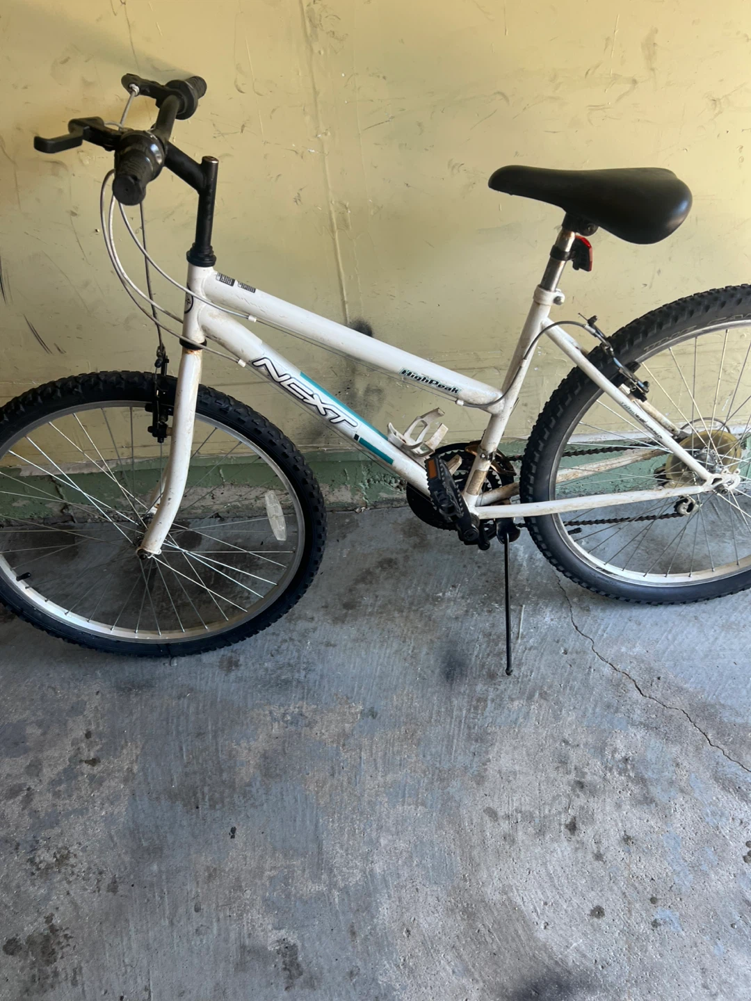 26” mountain bike White NEXT HighPeak Mountain Bike - photo 4