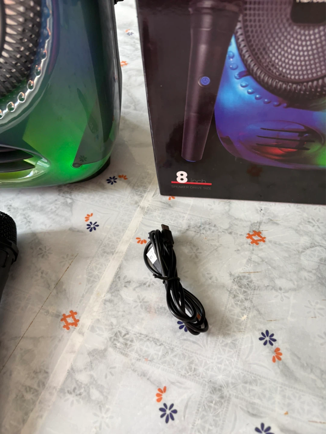 KBroad Karaoke Speaker with Wireless Microphone - photo 4
