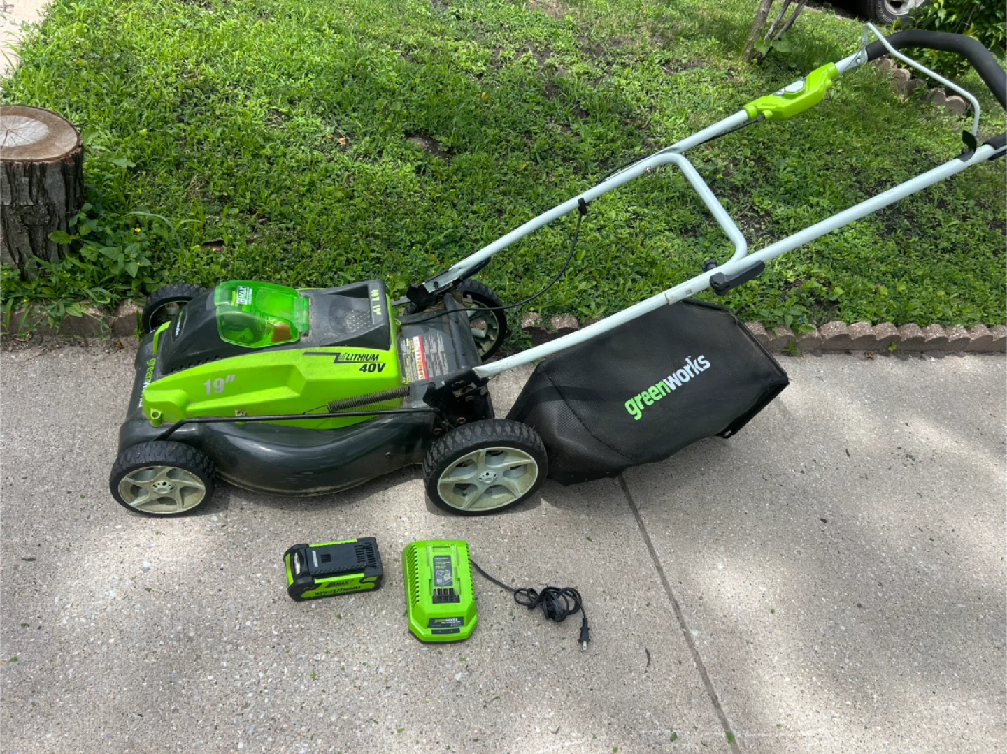 Greenworks 40V 19" Cordless Lawn Mower with Battery and Charger - photo 3