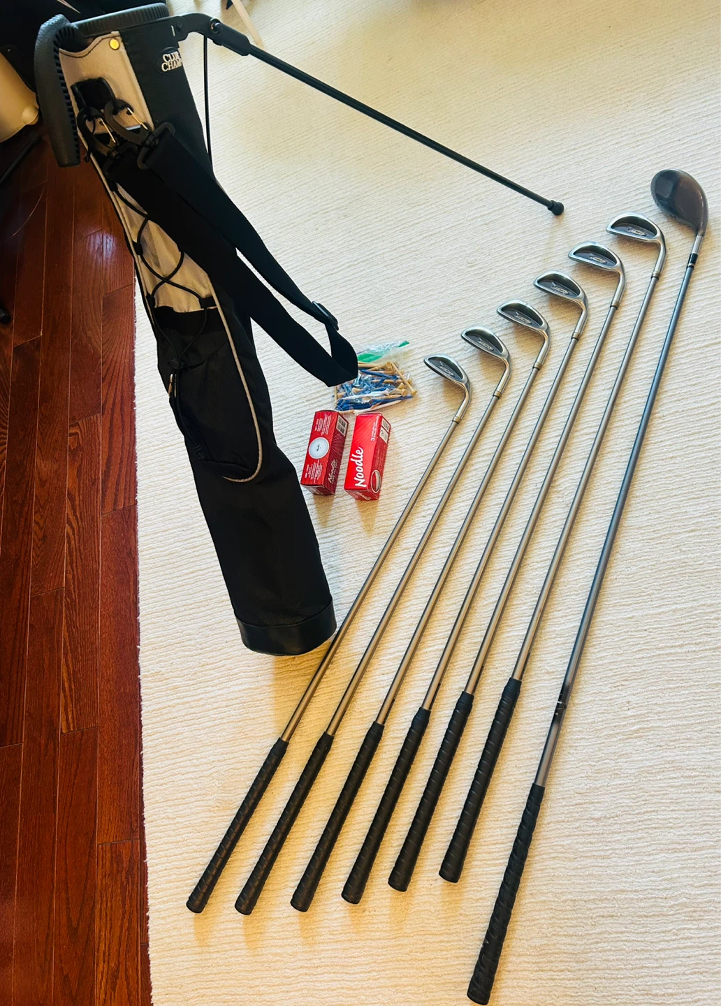 Cobra CXI Lady Golf Club Set (RH, 7 Clubs) - photo 2