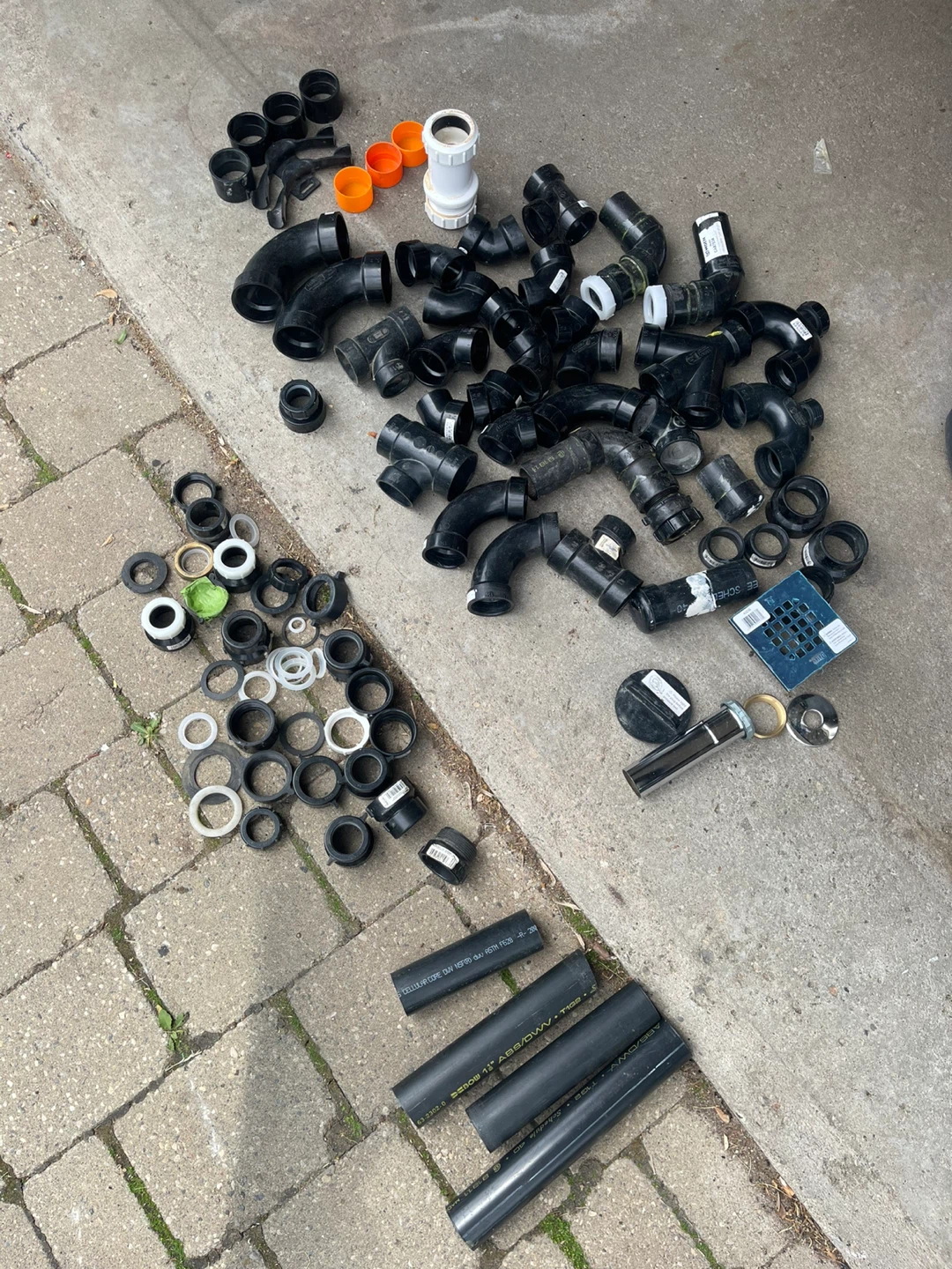 Plumbing supplies fittings