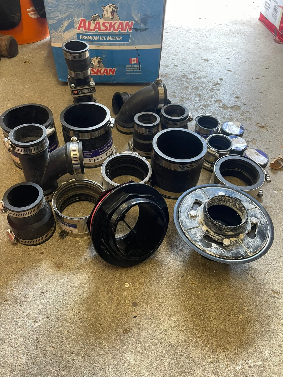 Plumbing supplies fittings - photo 4