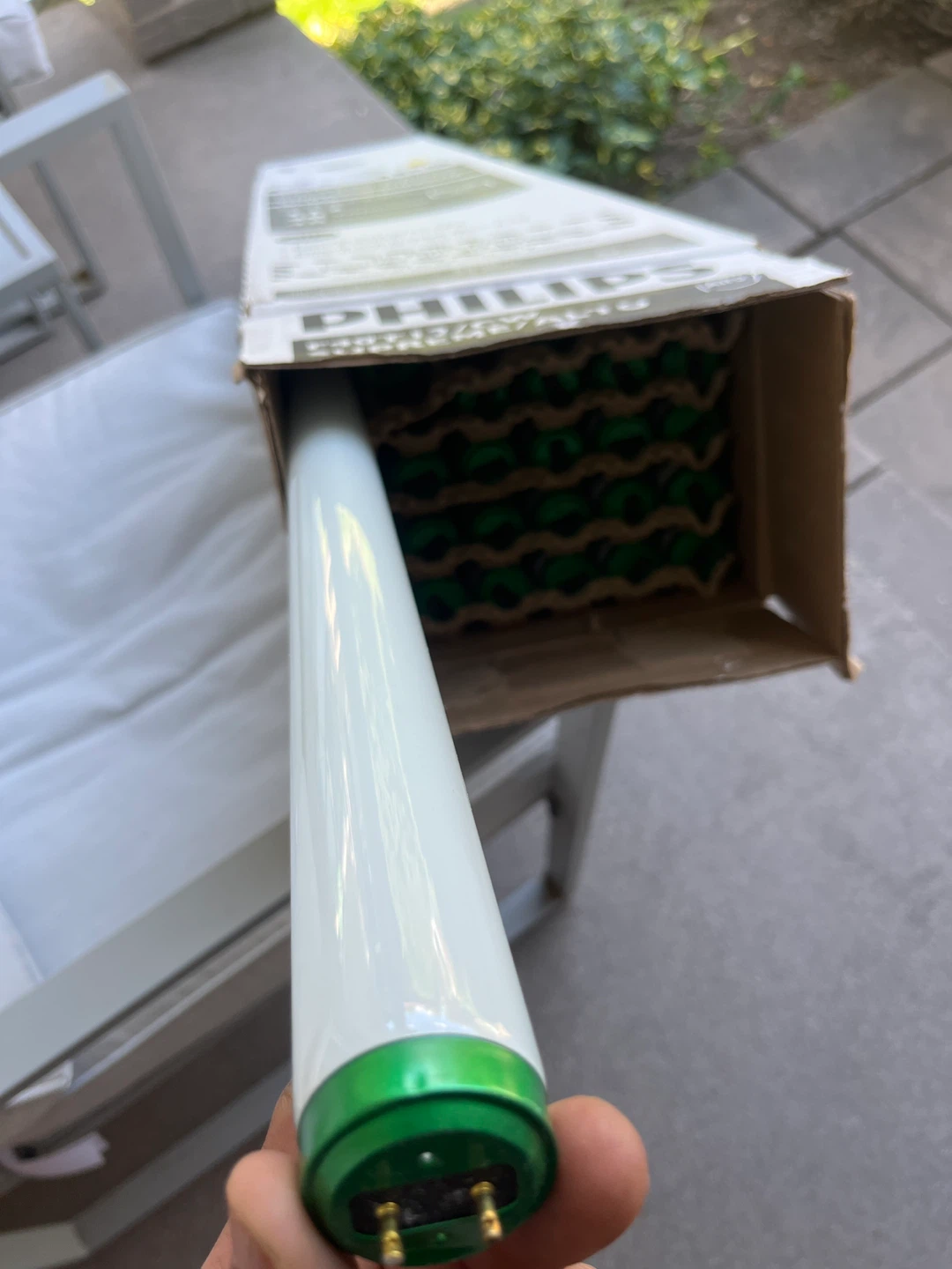 Philips Cool White Supreme T12 Fluorescent Bulbs -  26 Pack