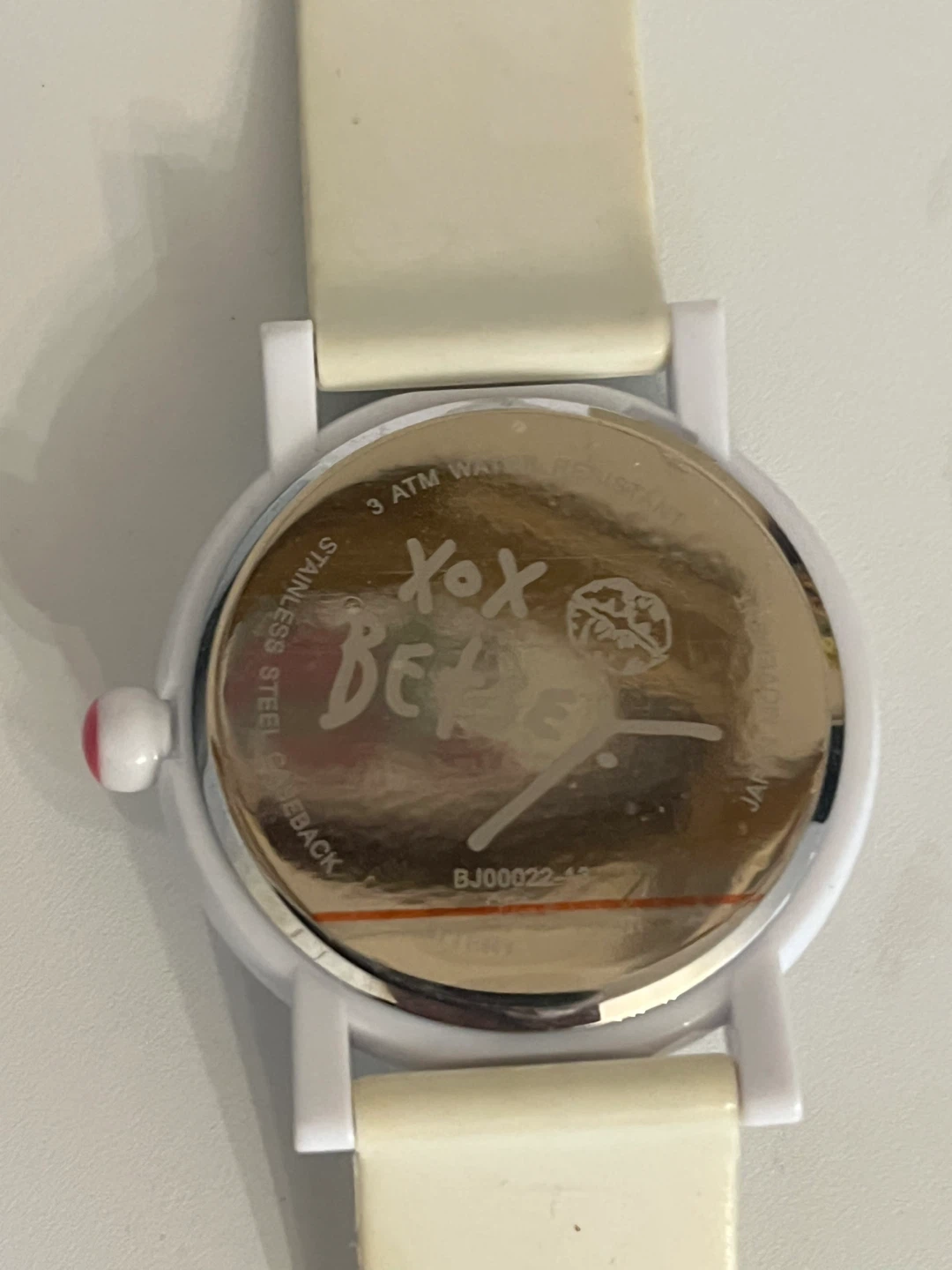 Betsey Johnson Kiss Print Watch - photo 3
