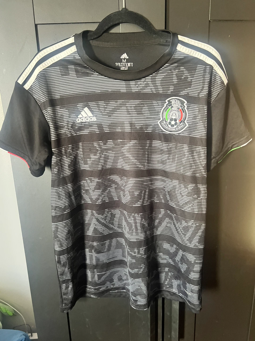 Retro Adidas Mexico National Team Soccer Jersey - Size Medium