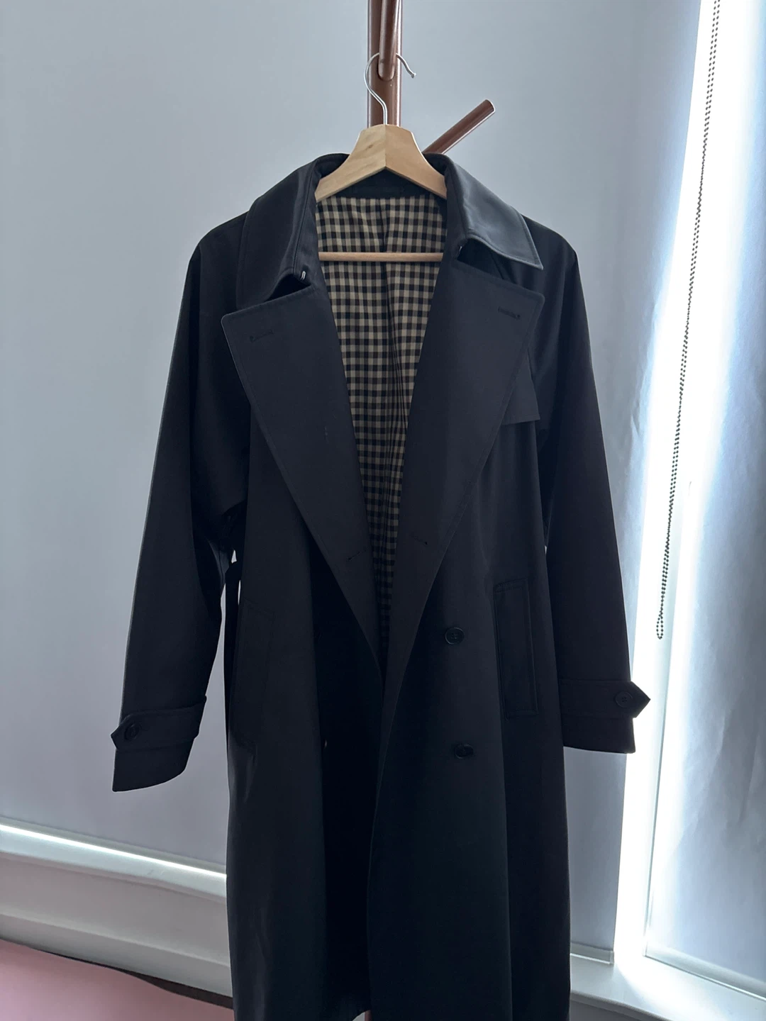 Black Trench Coat Size Small
