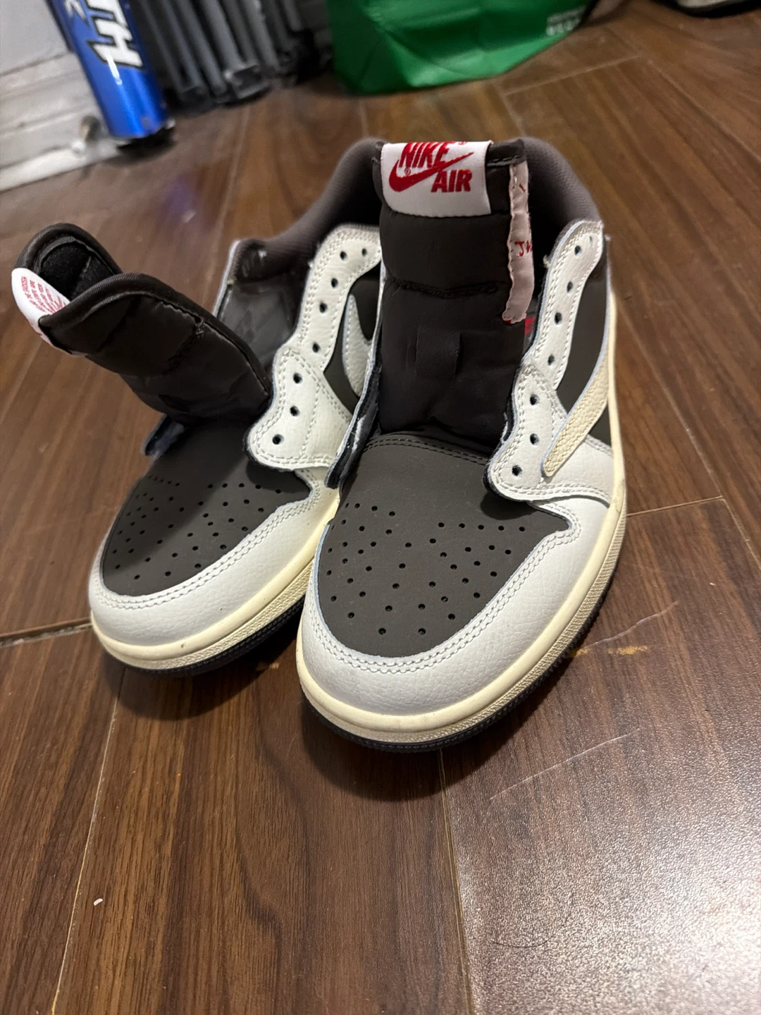 Travis Scott x Nike Air Jordan 1 Low OG - photo 5