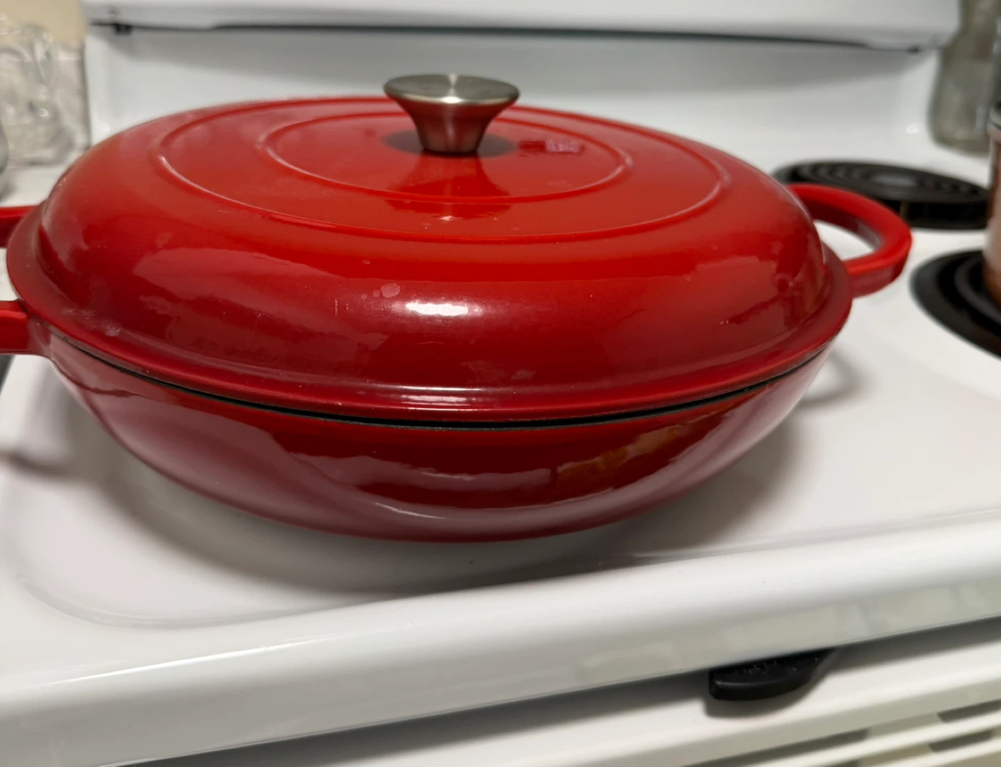 Overmont Red Dutch Oven