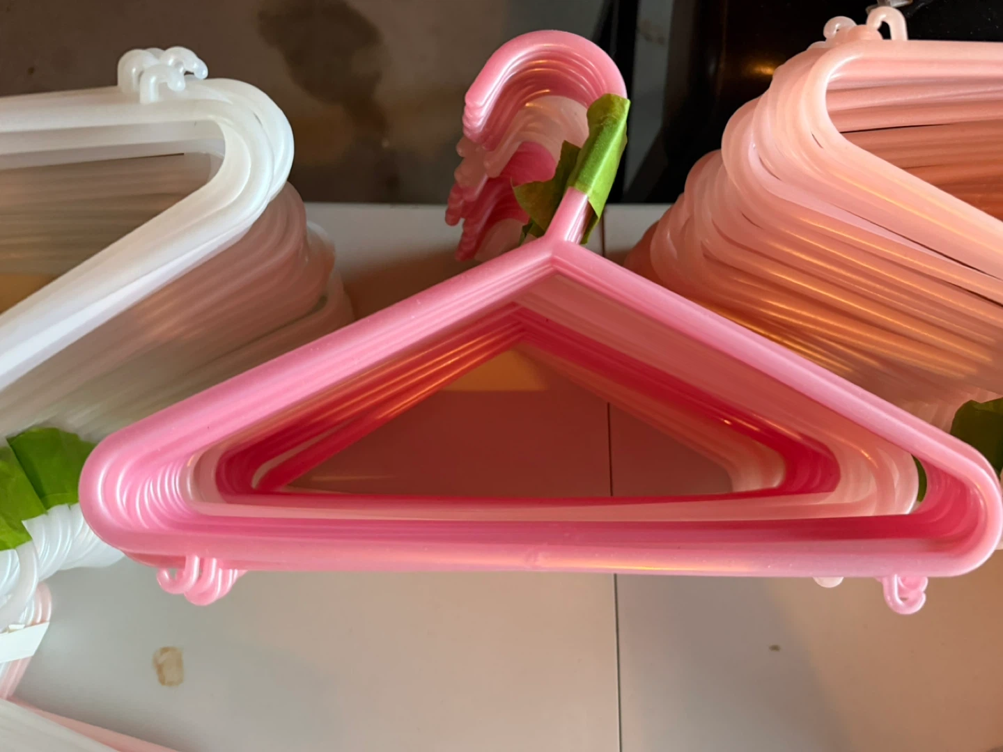 Bundle of 10 Plastic Hangers for kids clothes - photo 4