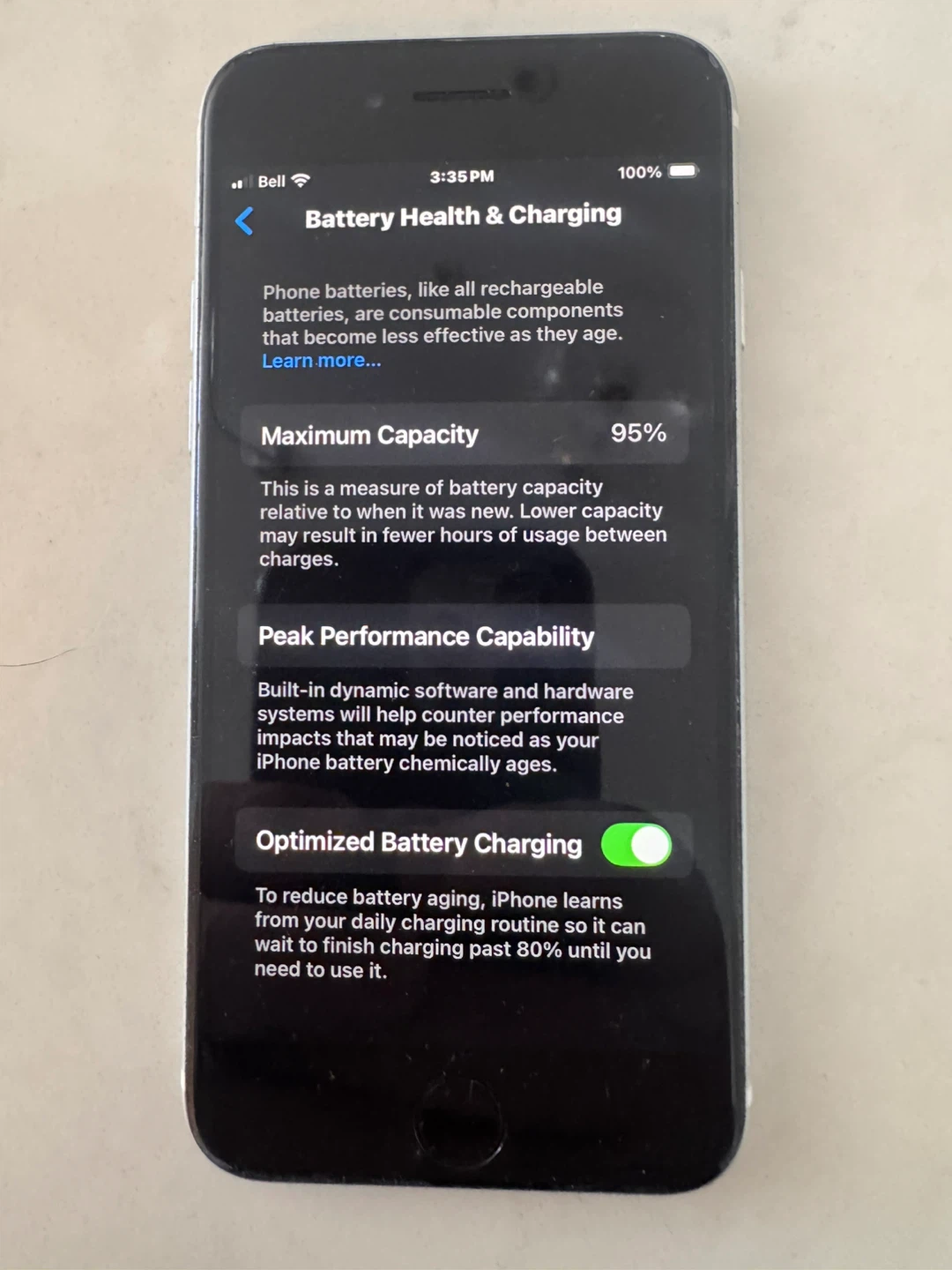 Apple iPhone SE (2nd Generation) - photo 2