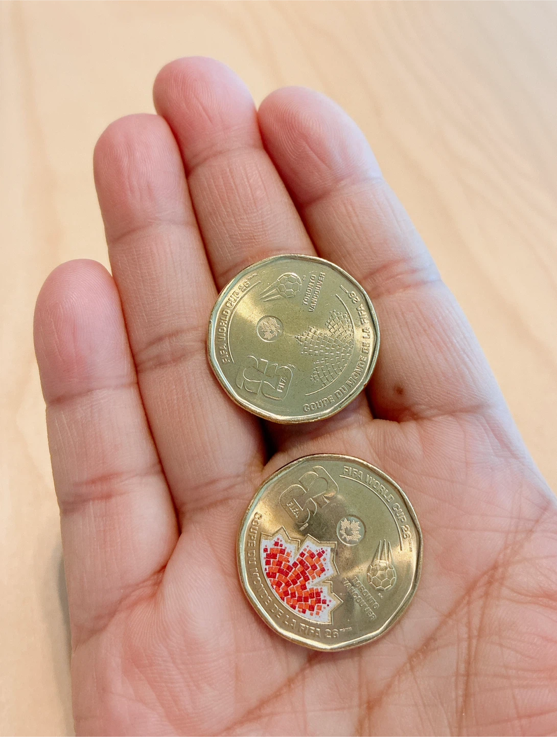 2026 FIFA World Cup Canada One Dollar Coin Roll - photo 5