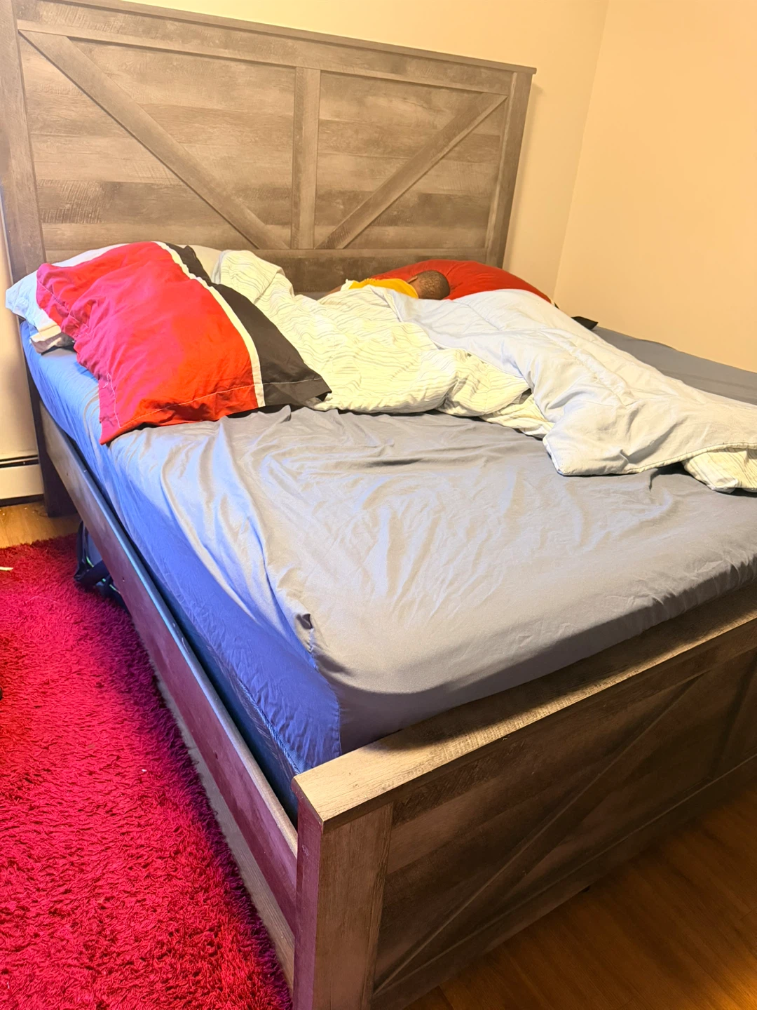 Farmhouse Style Bed Frame - photo 4