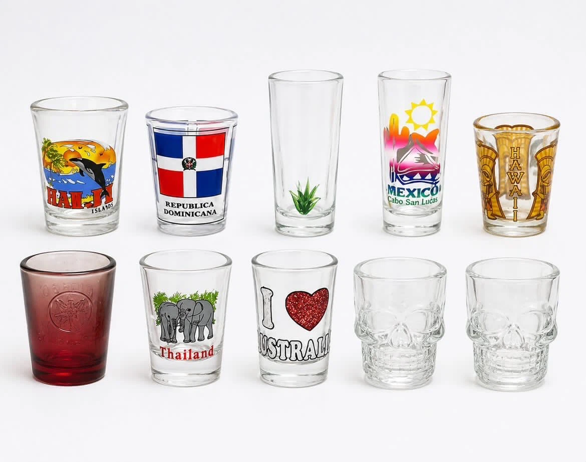 10 Vintage World Travel Shot Glass Set 🥃 Collectible Barware