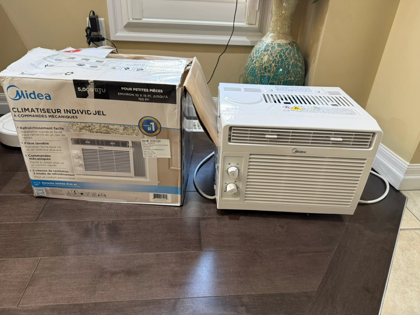 Midea 5,000 BTU Window Air Conditioner - photo 3
