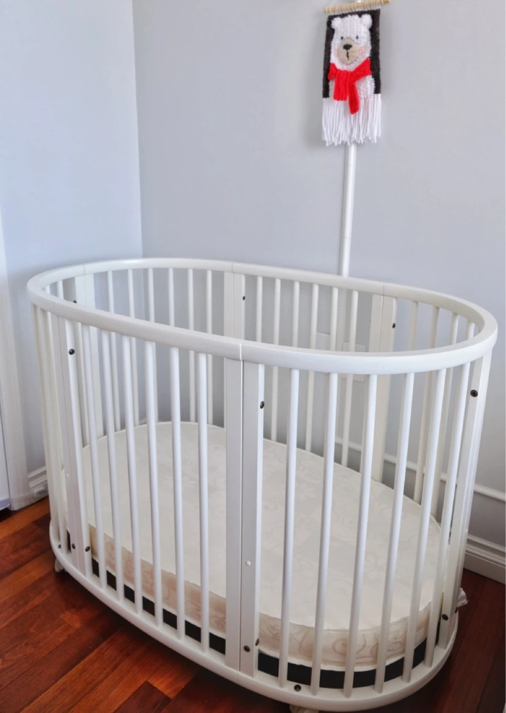 Stokke Sleepi Crib V3 w/ Colgate Sleepi Crib Mattress - photo 3