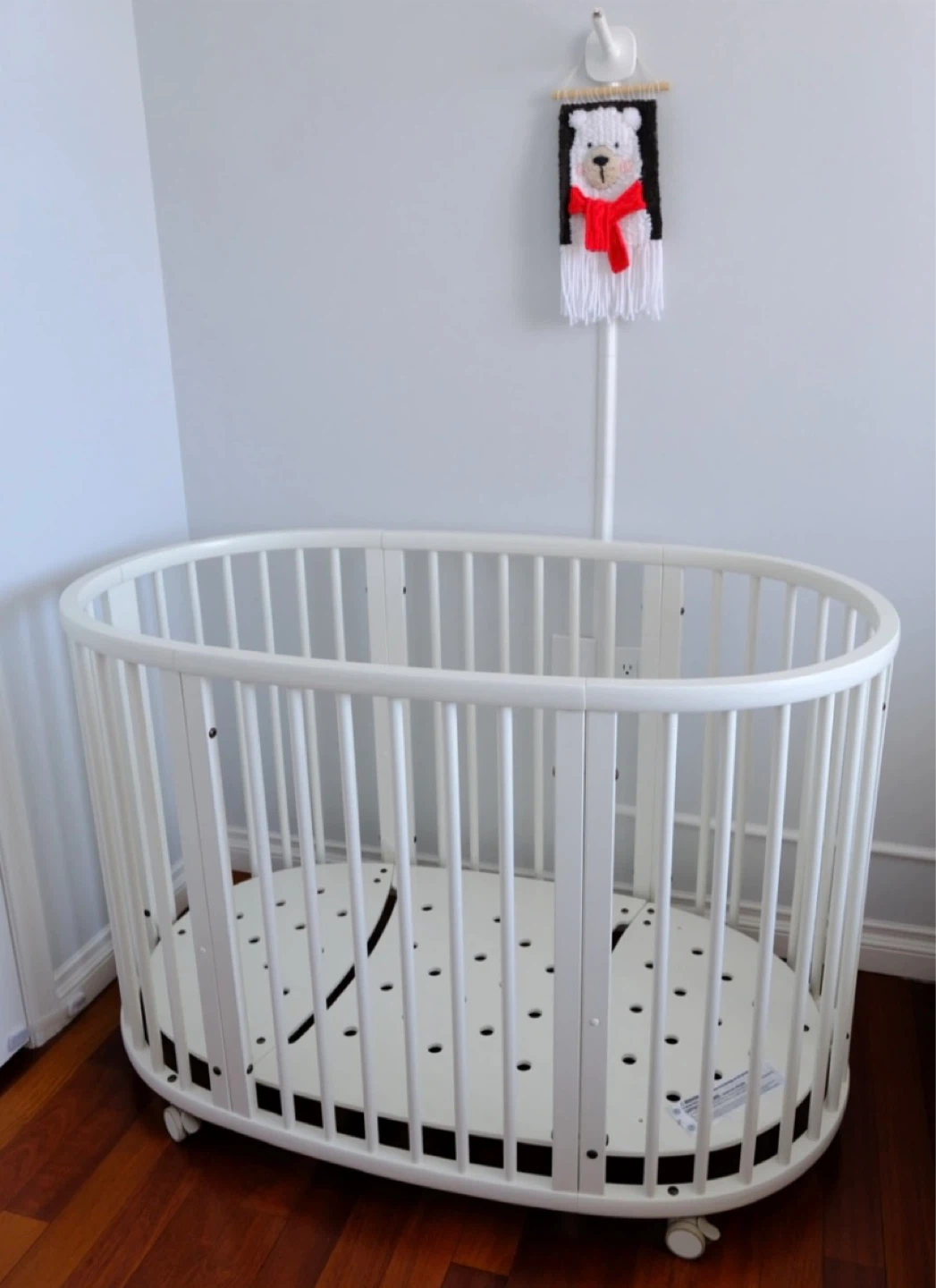 Stokke Sleepi Crib V3 w/ Colgate Sleepi Crib Mattress - photo 2