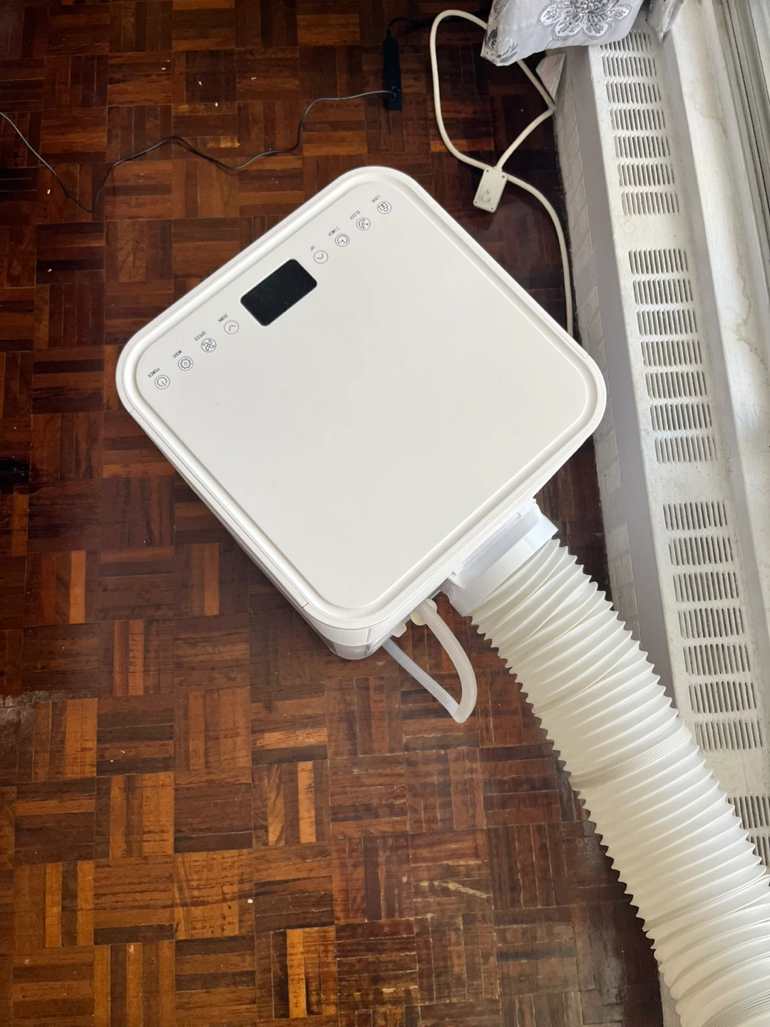 Portable Air Conditioner - Costway 10000 BTU 3-in-1 - photo 3