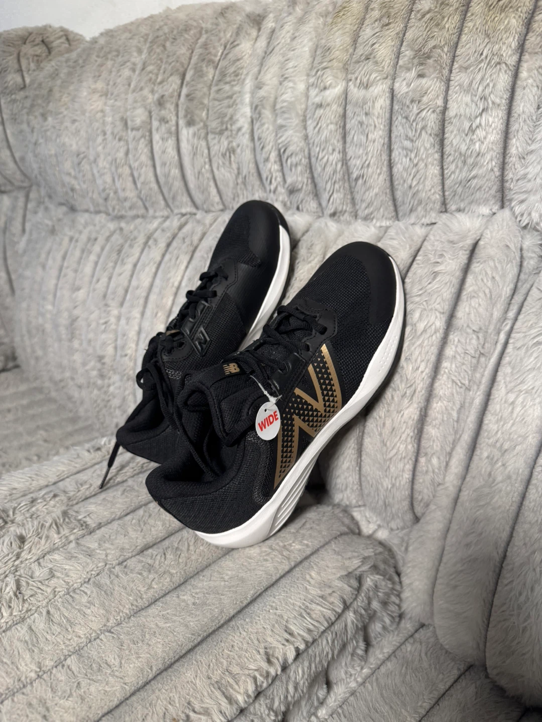 New Balance 696 V6 Wide Running Shoes Black Gold Women's 6.5 - photo 3