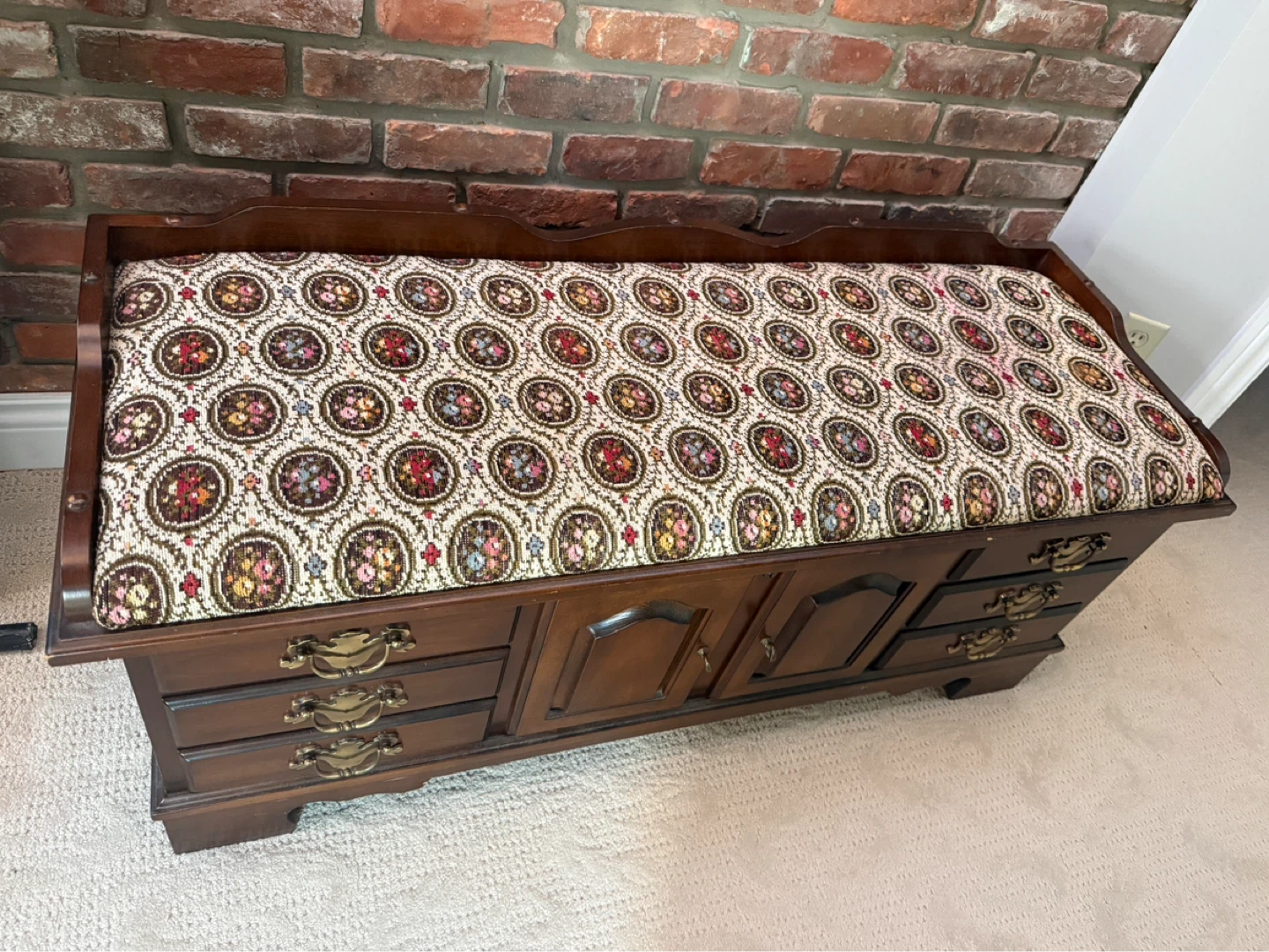 Lane Cedar Chest Bench with Upholstered Seat