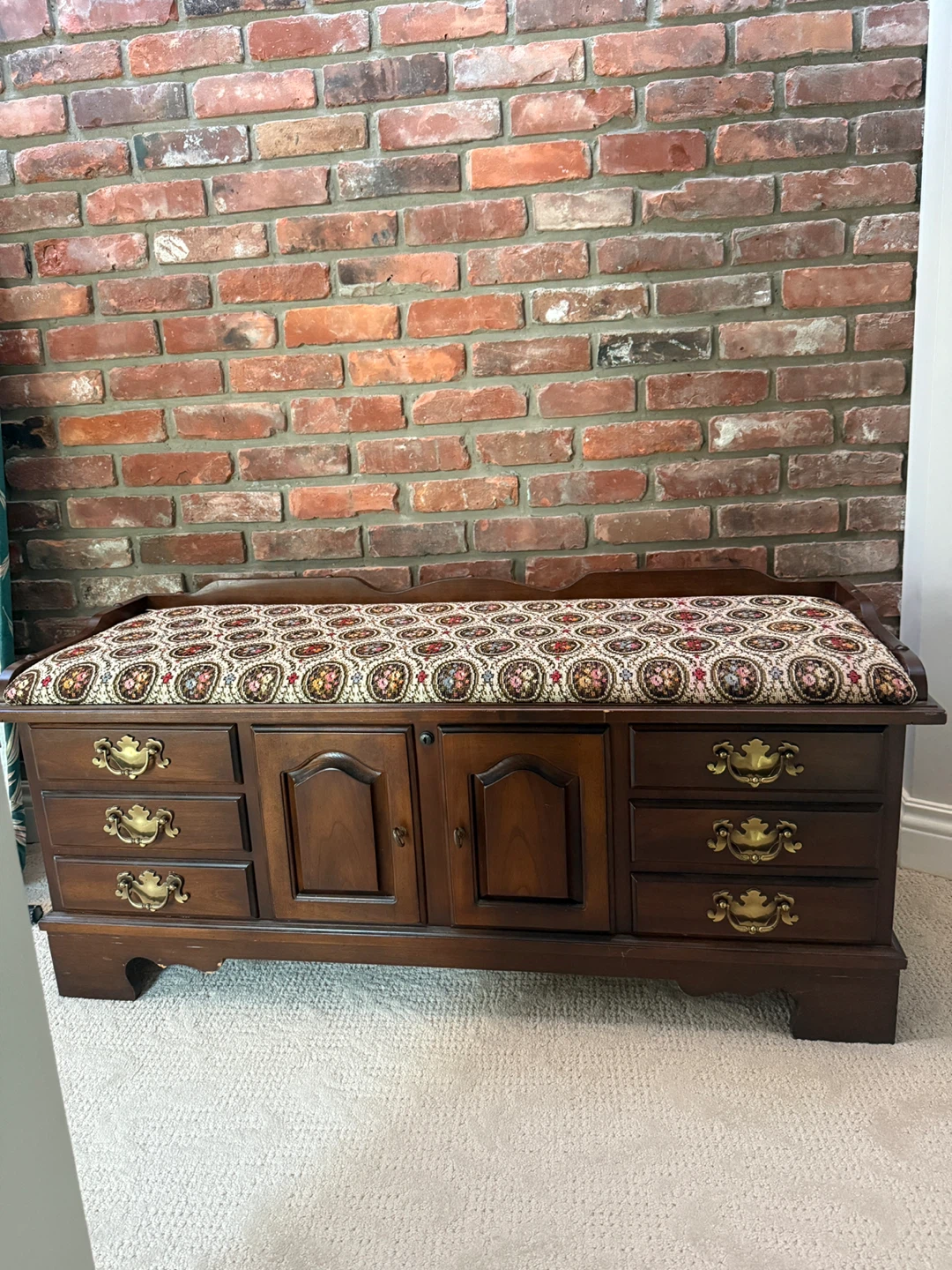Lane Cedar Chest Bench with Upholstered Seat - photo 2