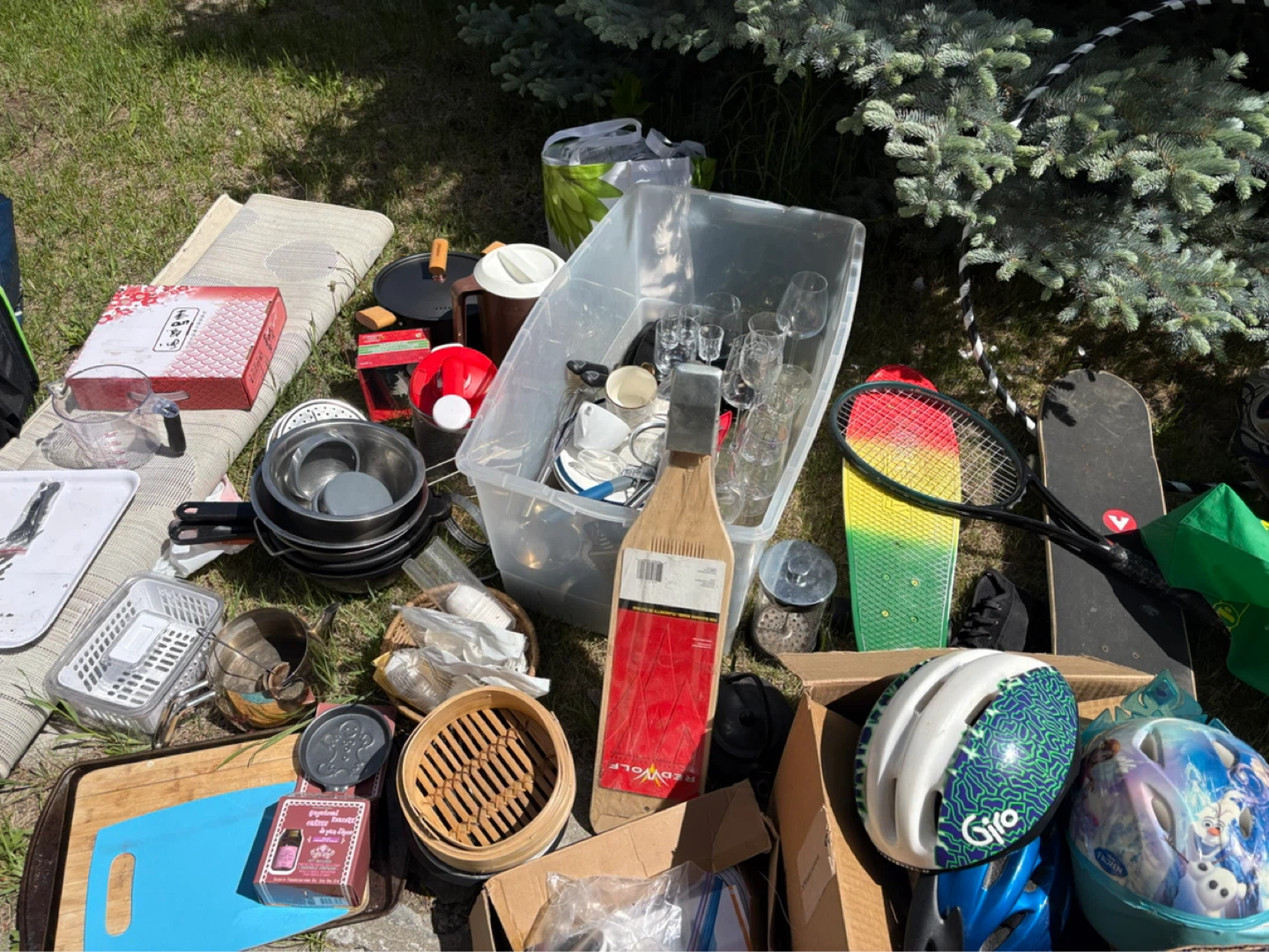 Yard sale in Morley trail NW - photo 4