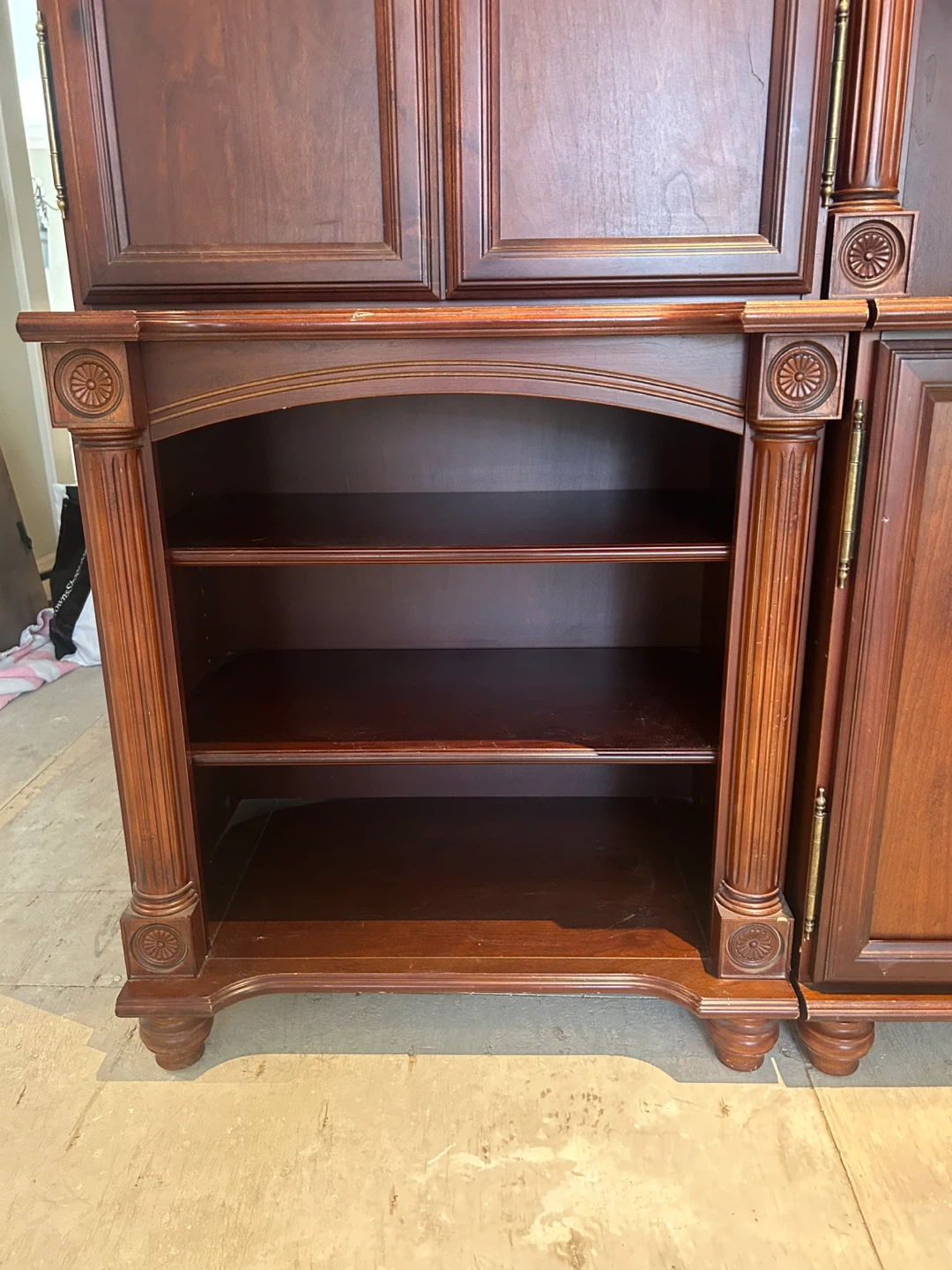 Bombay Company Executive Office Shelves - photo 4