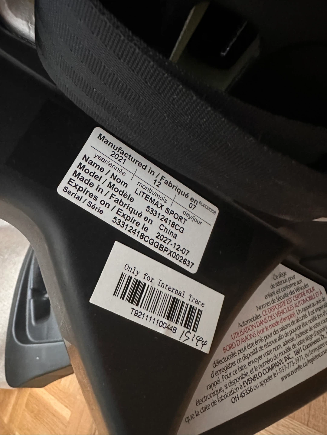 Evenflo LiteMax Sport Infant Car Seat - photo 2