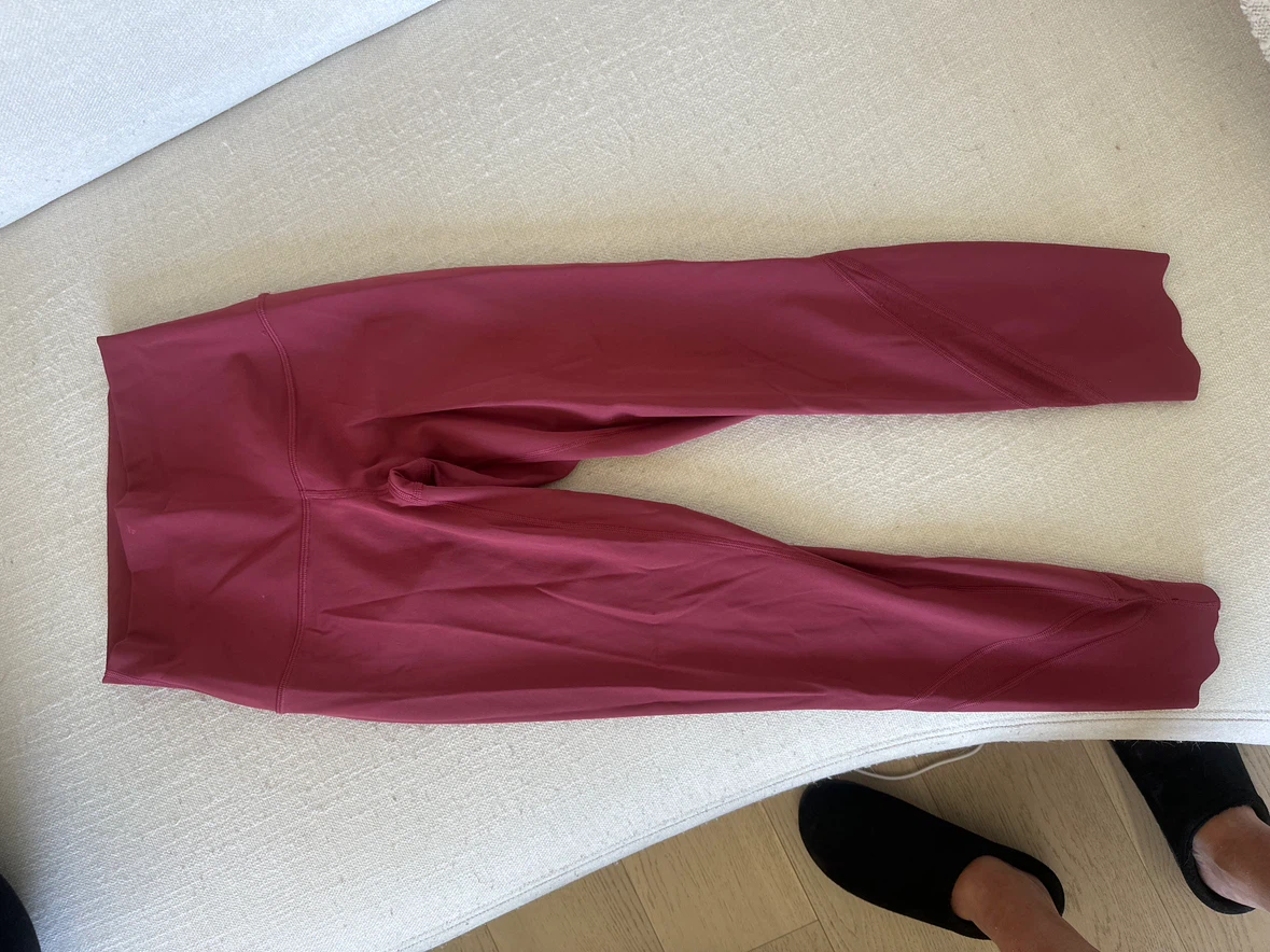 Lululemon Maroon Cropped Leggings Size 4