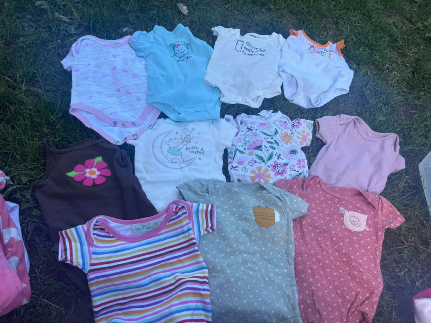 Girls 3/6m top, onesies & sweater - photo 3