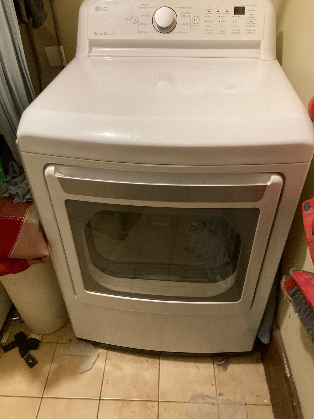 LG Washing Machine and Dryer Set - photo 2