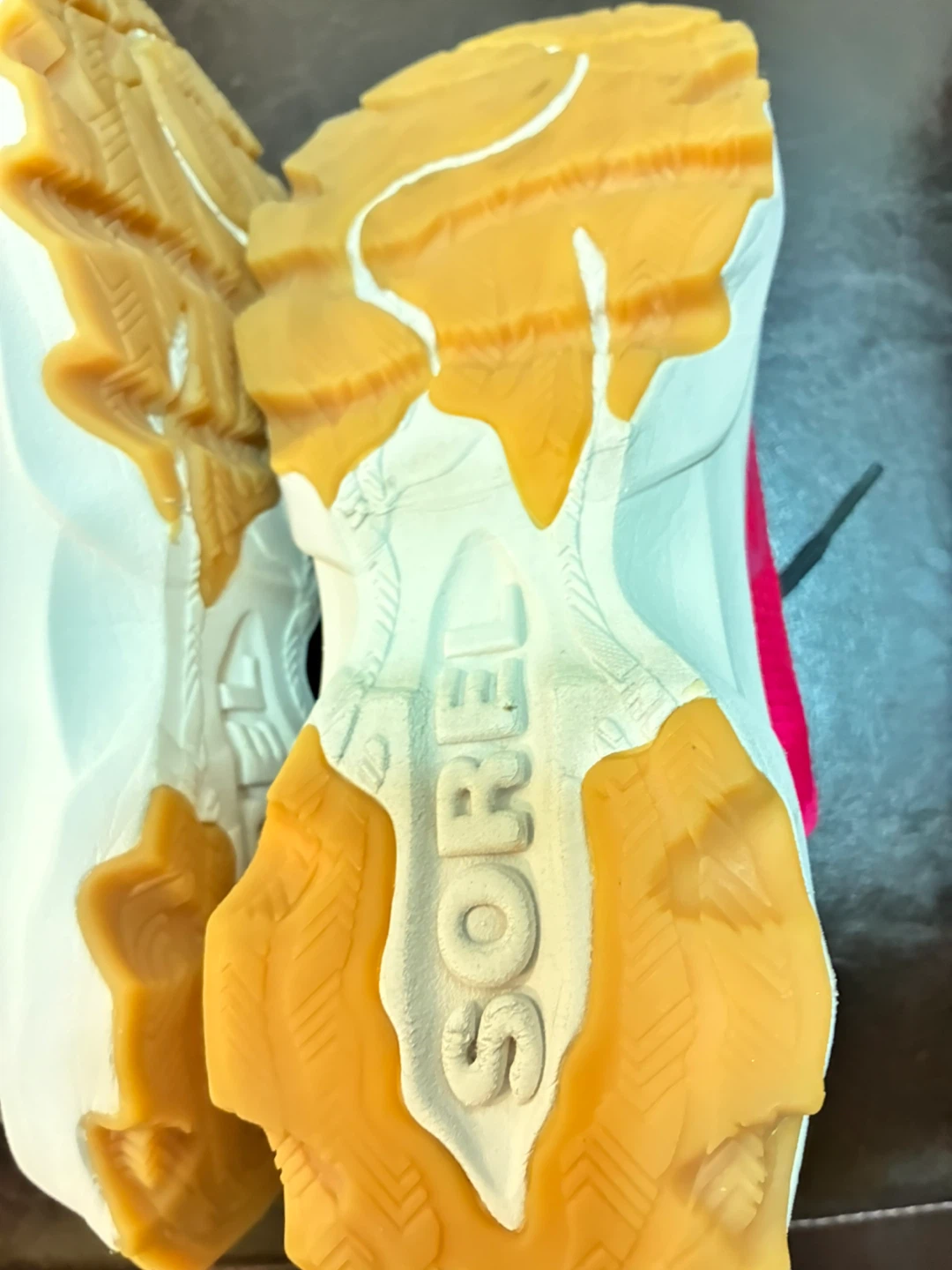 SOREL Size 7.5 or 8:: Women's Pink Athletic Shoes - photo 4