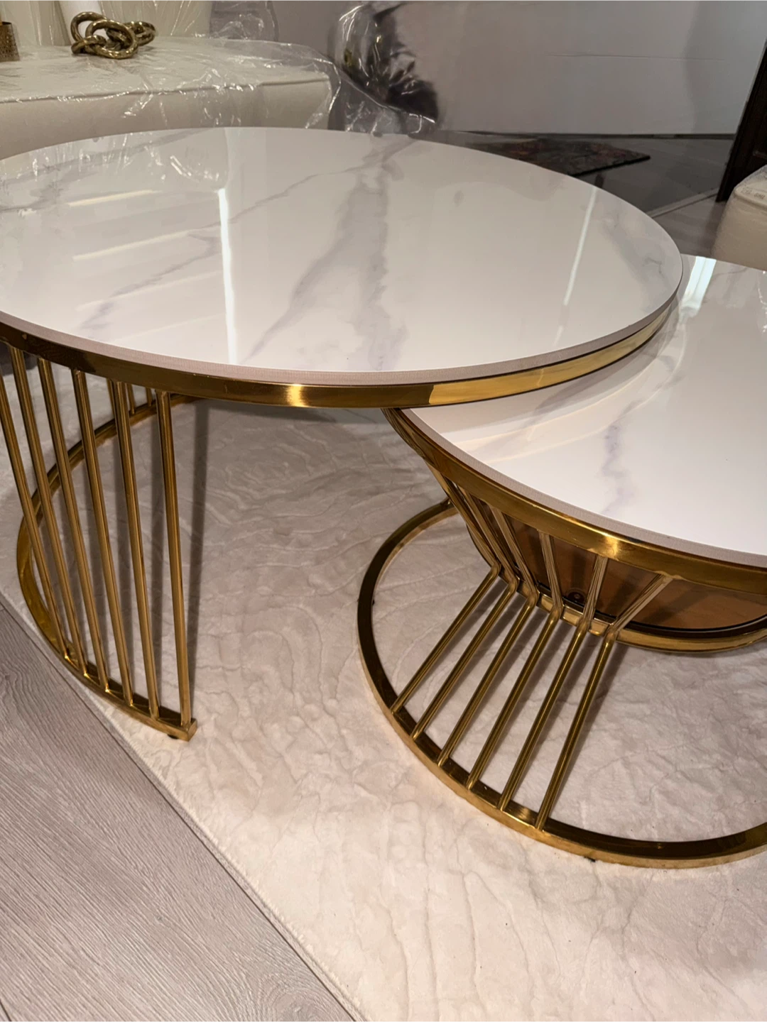 Living room table - photo 3