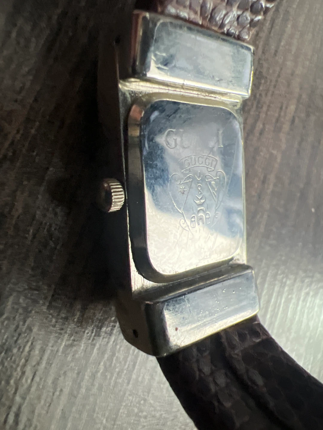 Gucci Quartz Watch with Brown Leather Band - photo 3