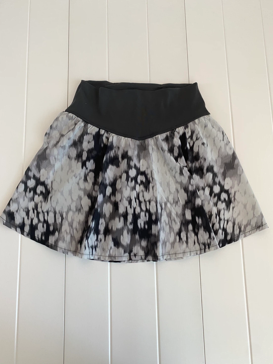 Aerie Offline Athletic Skirt with Built-in Shorts black