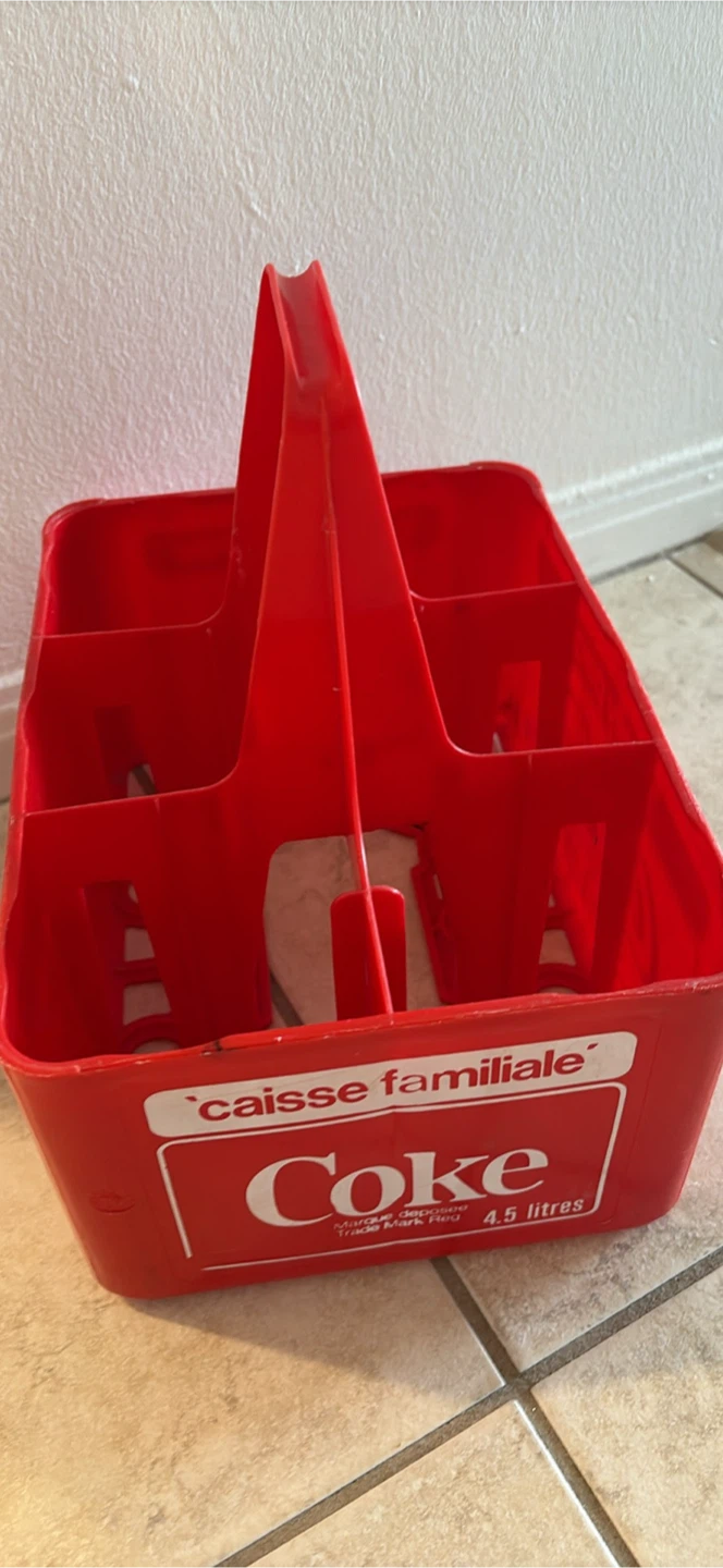 Coca-Cola Family Pack Crate - photo 4