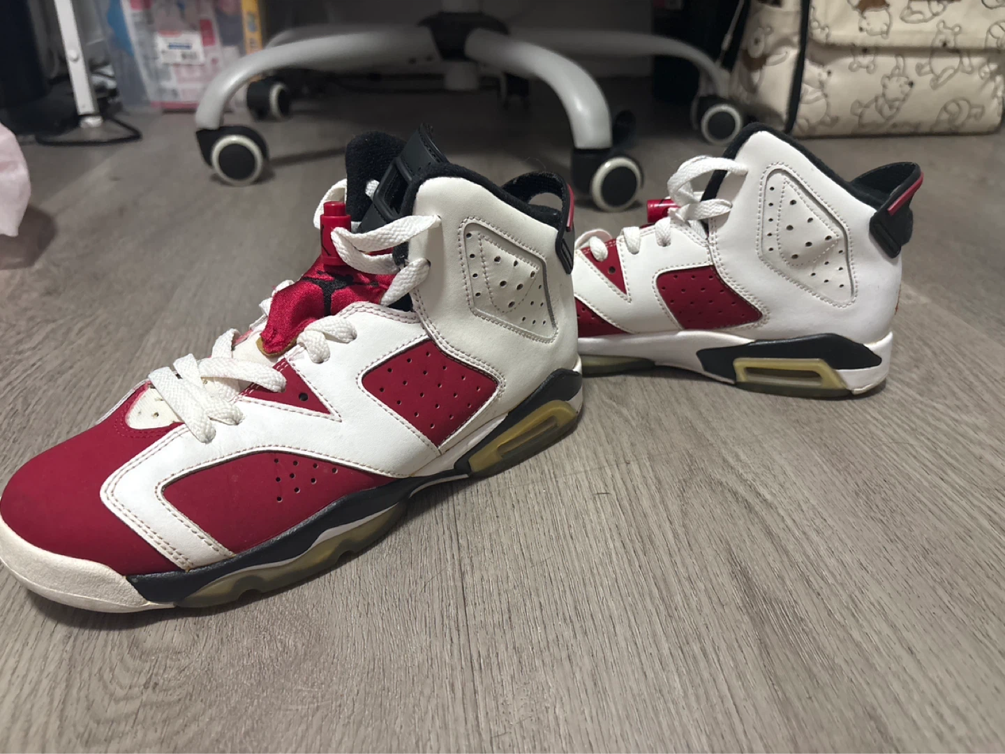 Air Jordan 6 Retro White Red Sneakers