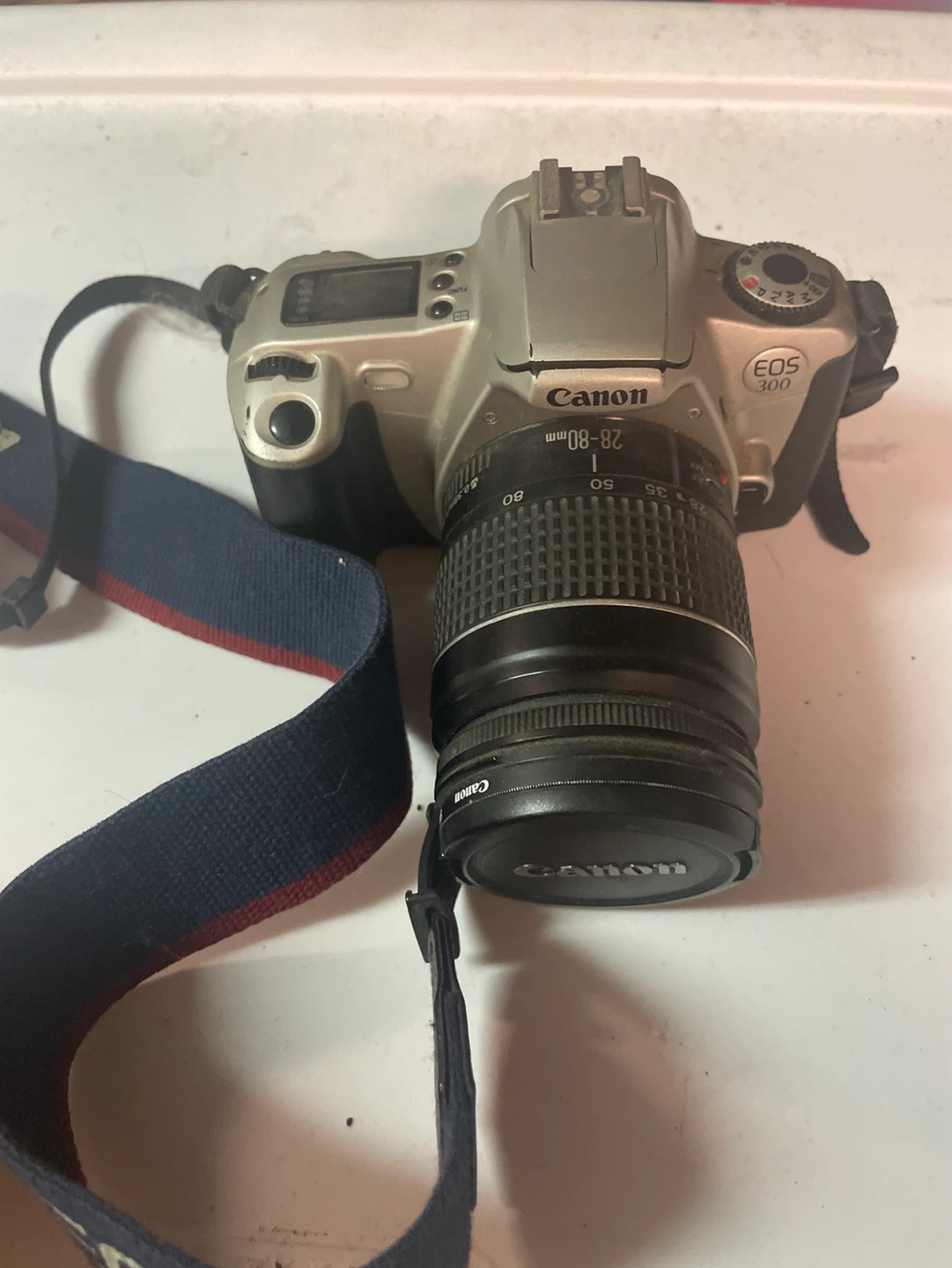 Canon EOS 300 35mm Film Camera with 28-80mm Lens - photo 2