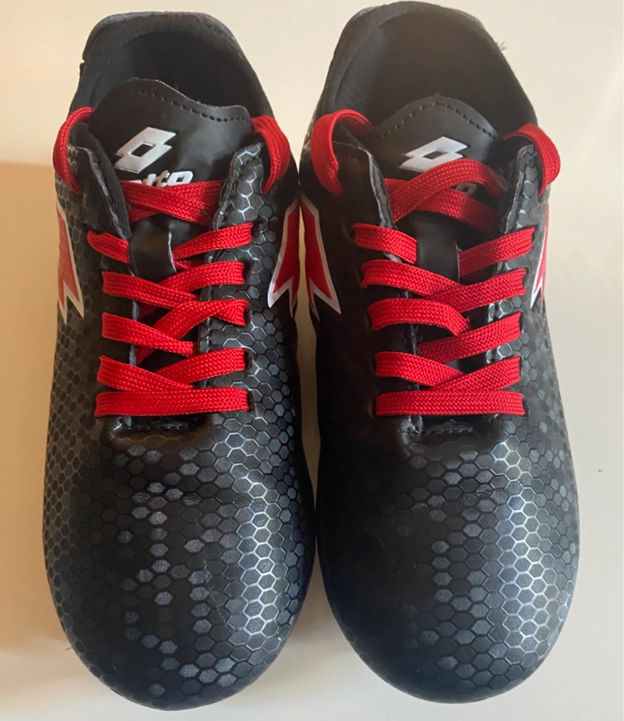 Lotto Storm Unisex Soccer Cleats (Youth 4)