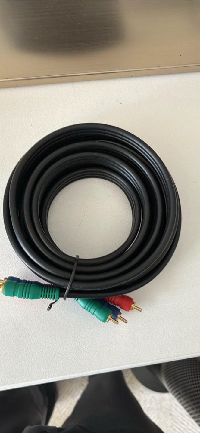 Composite AV Cable