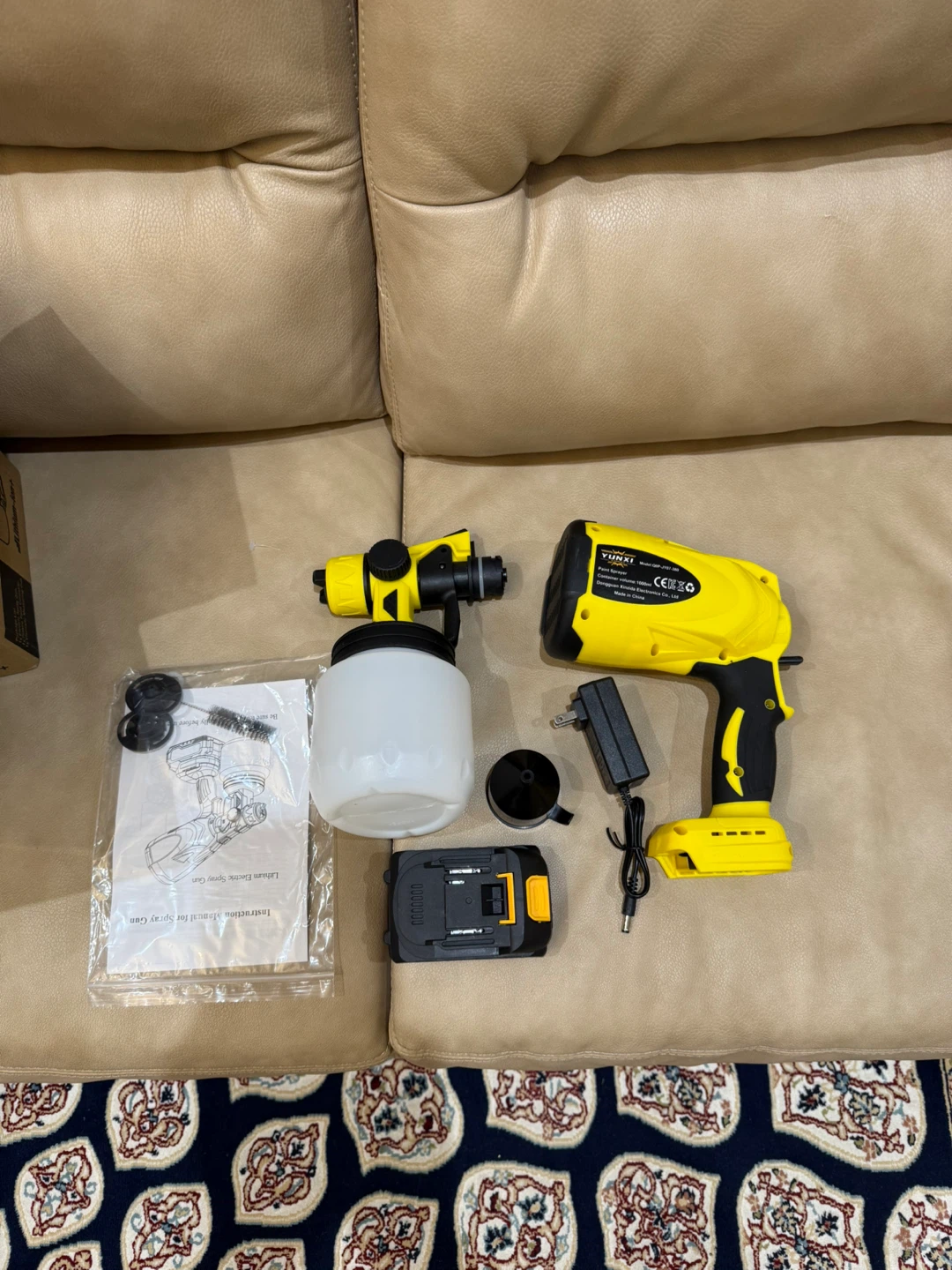 New YUNXI Li-ion Portable Cordless Spray Gun - photo 5
