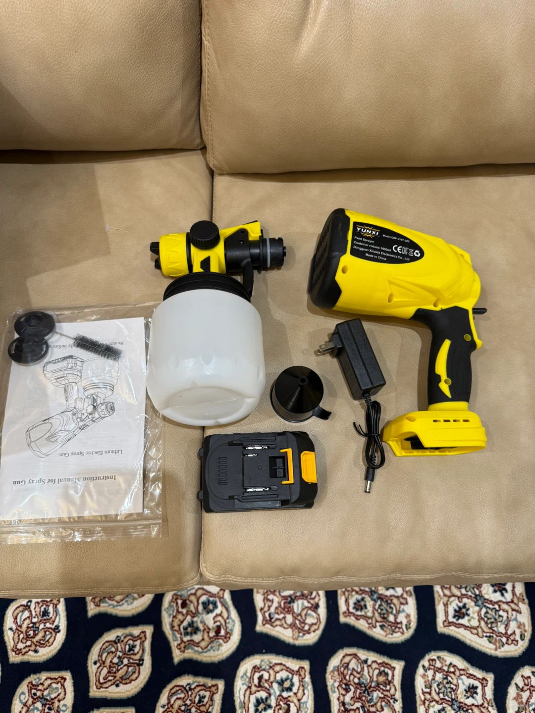New YUNXI Li-ion Portable Cordless Spray Gun - photo 3