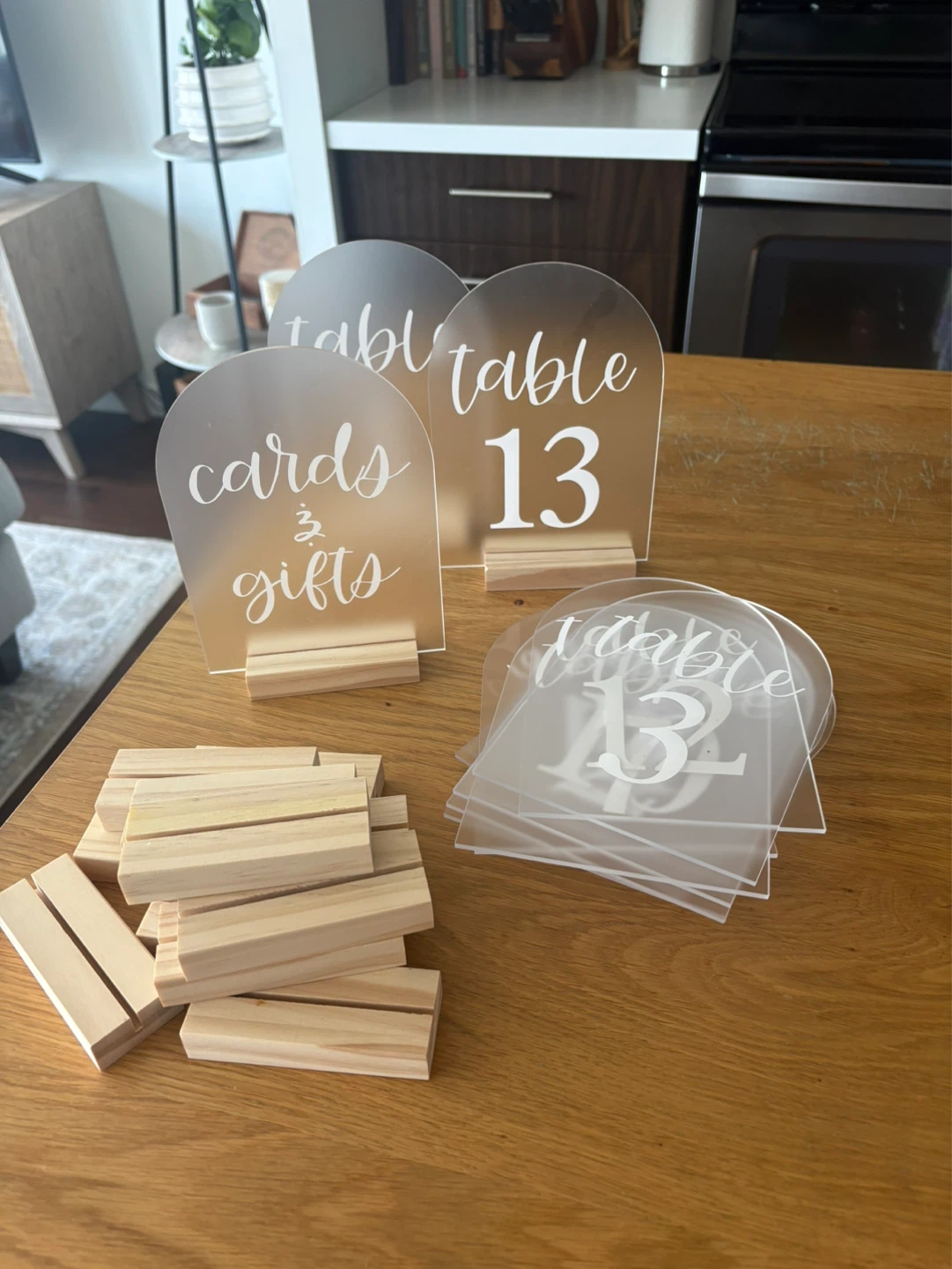 Acrylic Arch Table Numbers 1-19