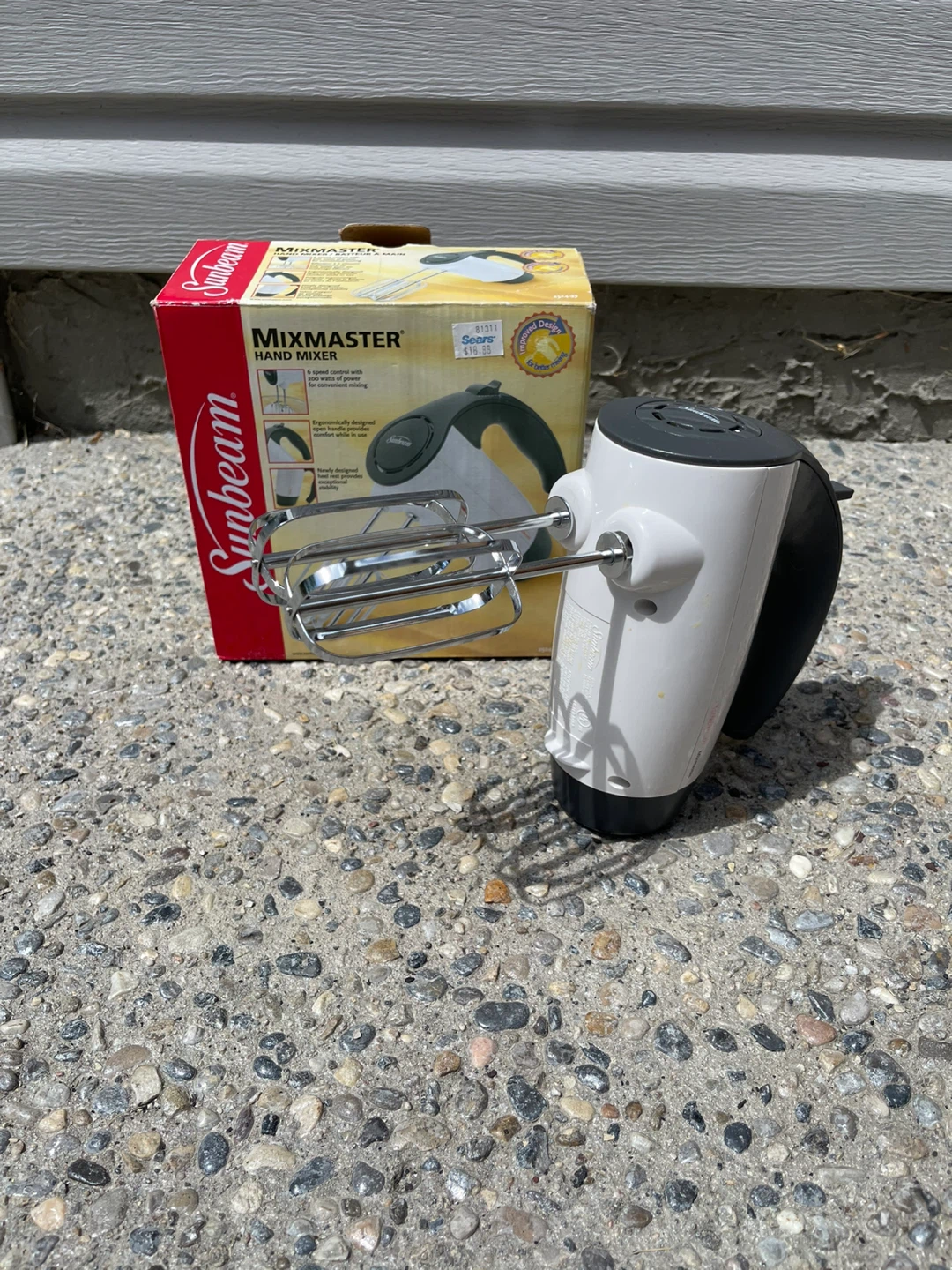 Sunbeam Mixmaster Hand Mixer