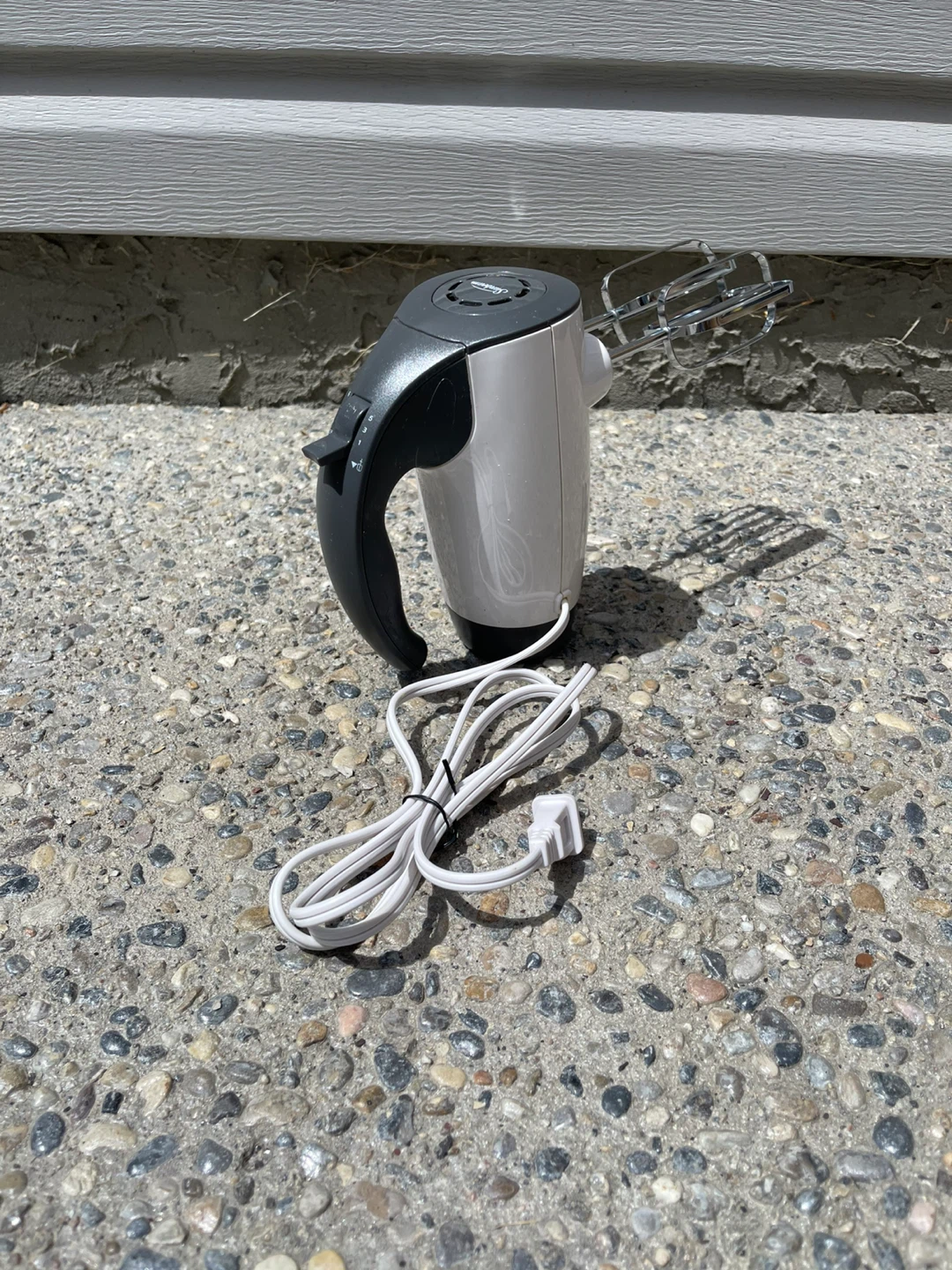 Sunbeam Mixmaster Hand Mixer - photo 3